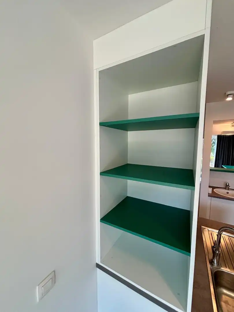 Bemeubelde studentenkamer met privé-keuken & badkamer – Hoog Kortrijk foto 7