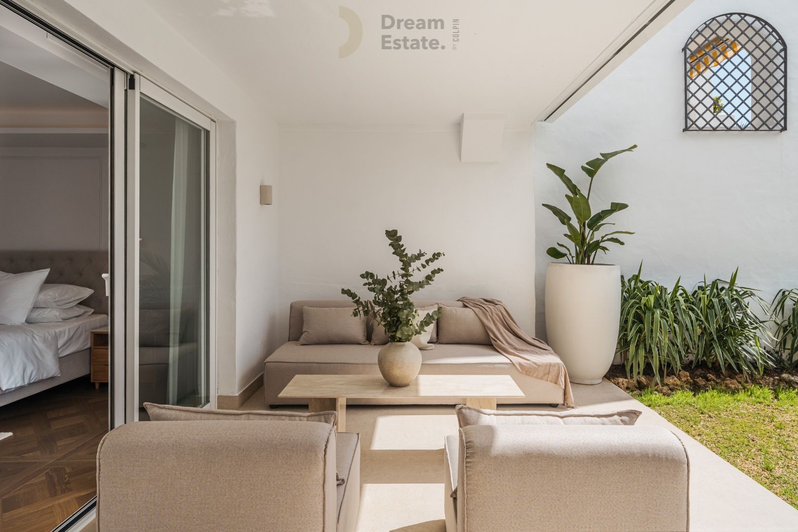 Verfijnd appartement aan het strand van de Golden Mile te Marbella. foto 18