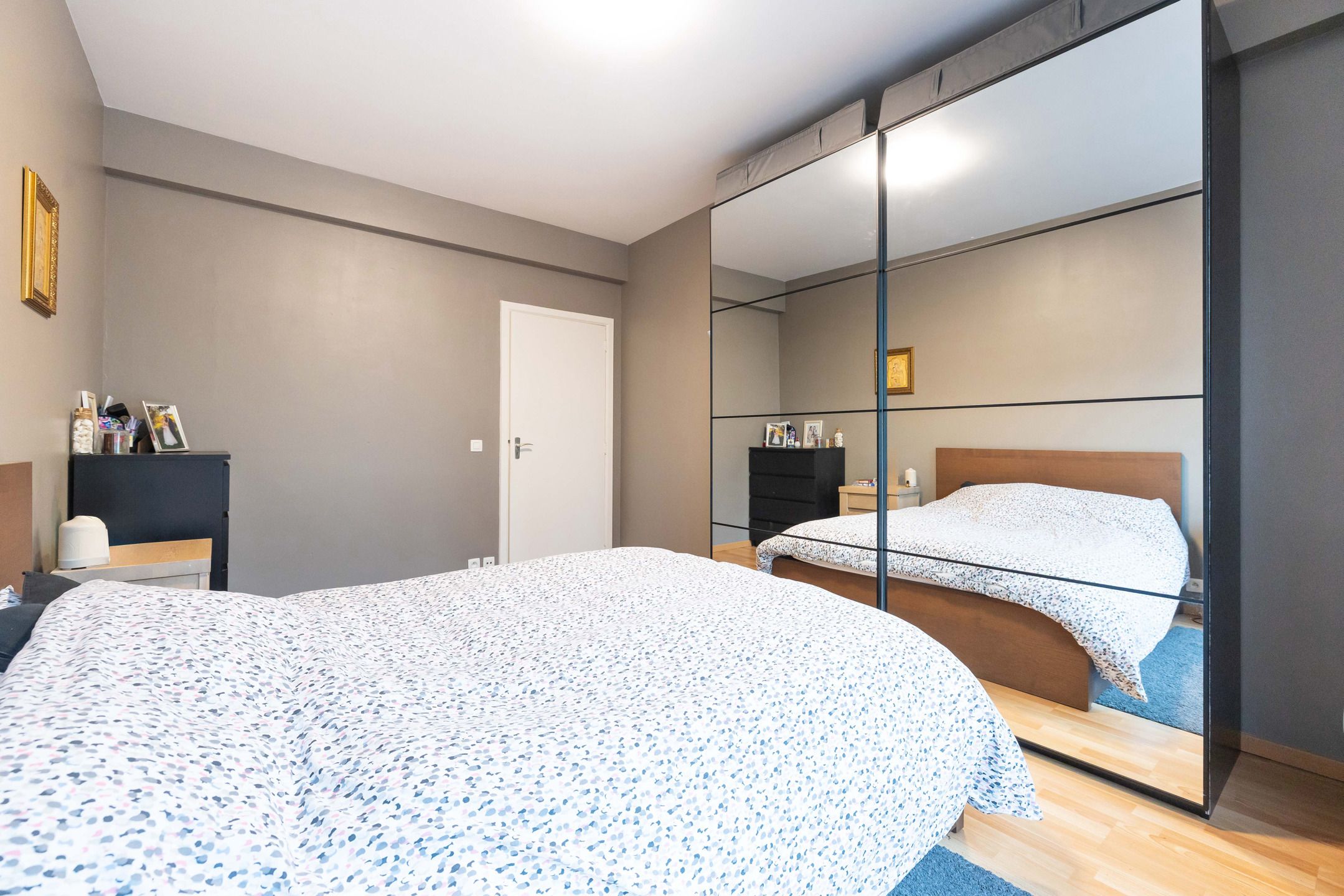 Mooi appartement met 2 slaapkamers van ± 98 m² foto 9