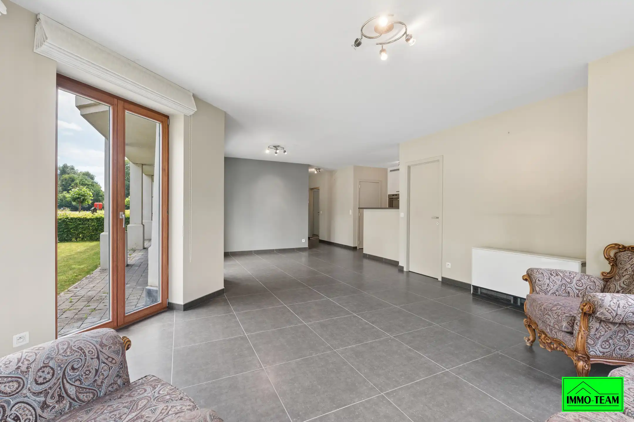 Rustig gelegen gelijkvloers appartement met 2 slaapkamers foto 8