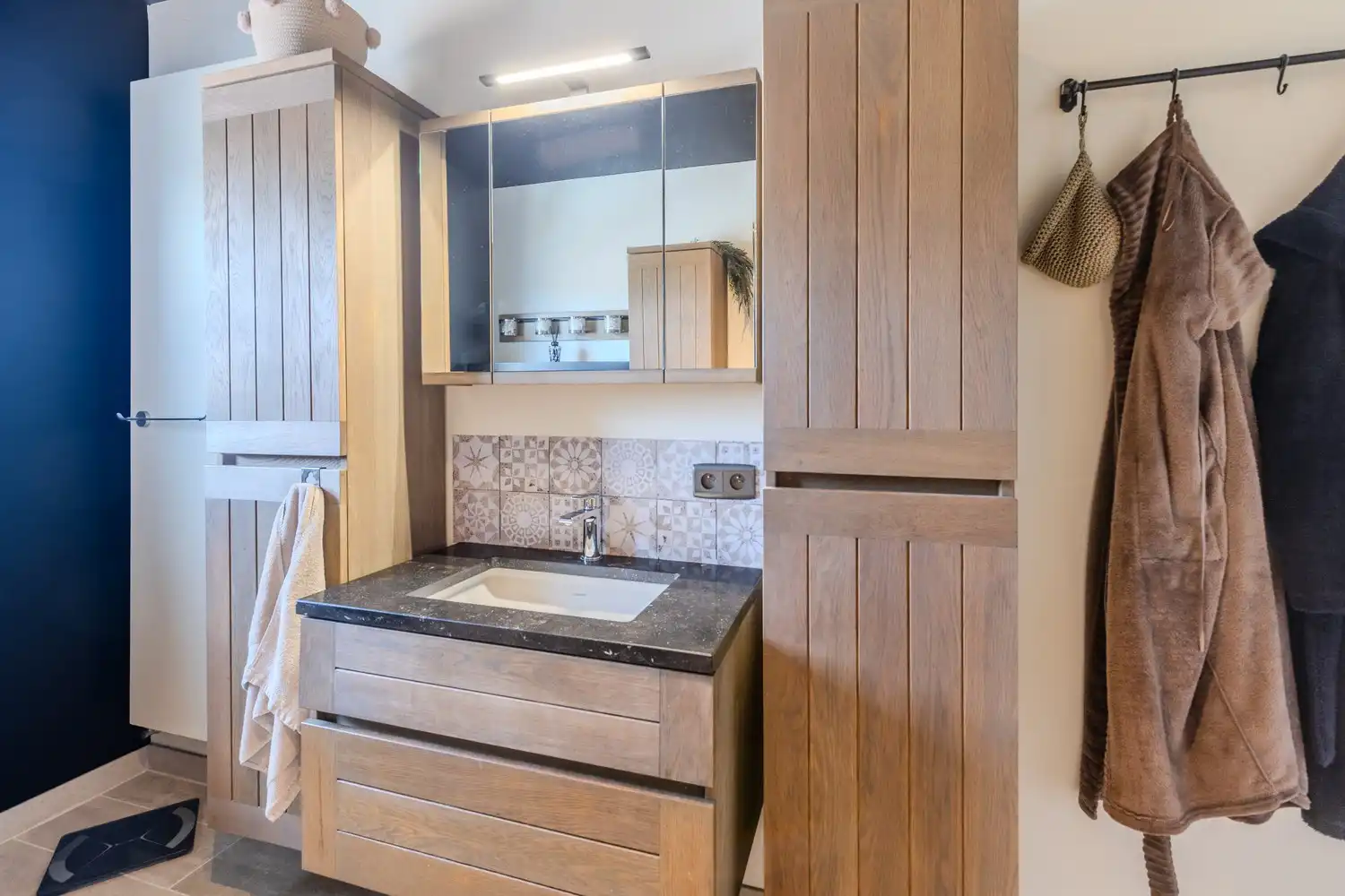 Instapklaar duplex-appartement op geliefde locatie aan de Waterstraat in Lanaken foto 24