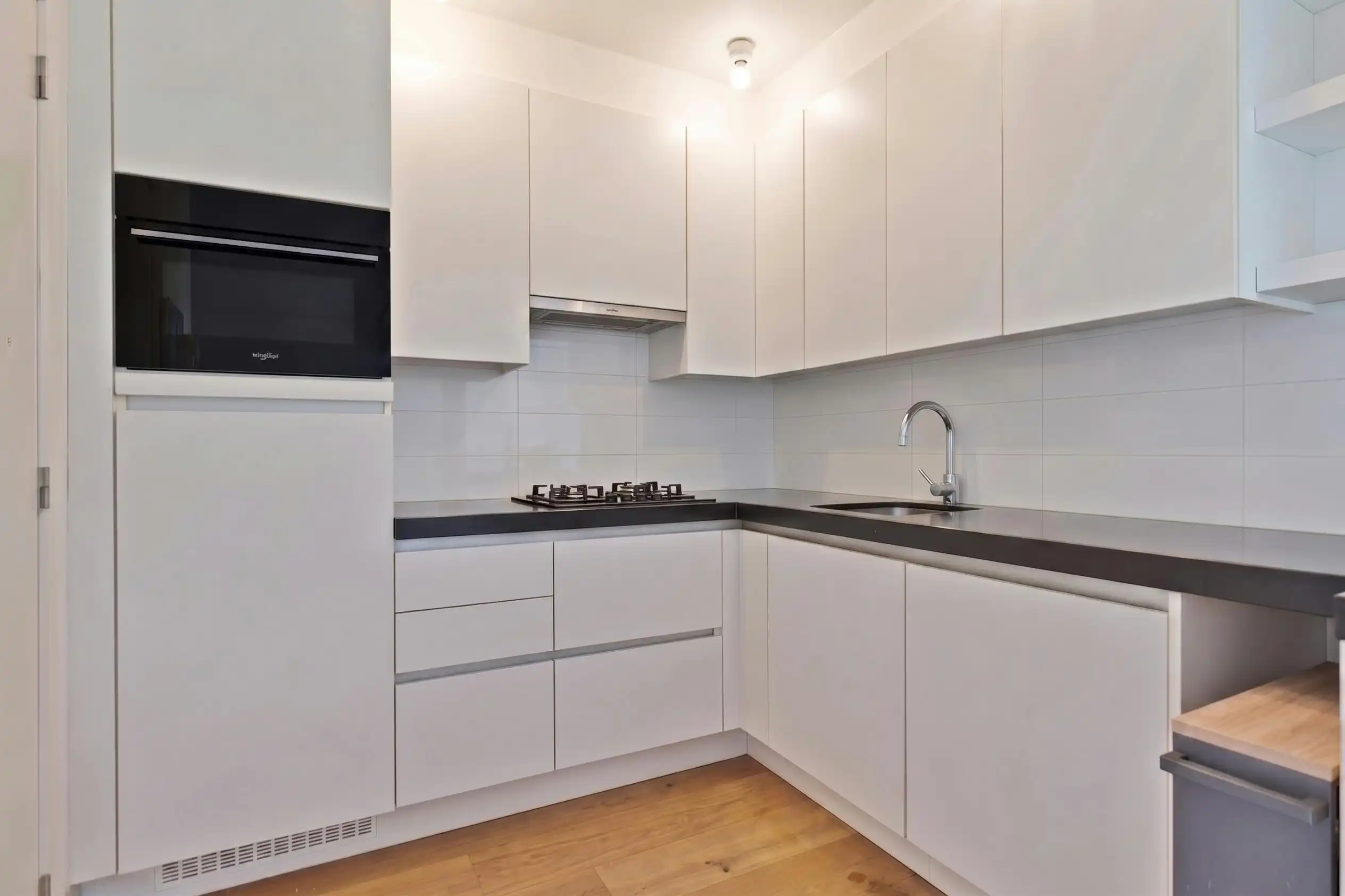 Gelijkvloersappartement te koop in het centrum van Antwerpen foto 9
