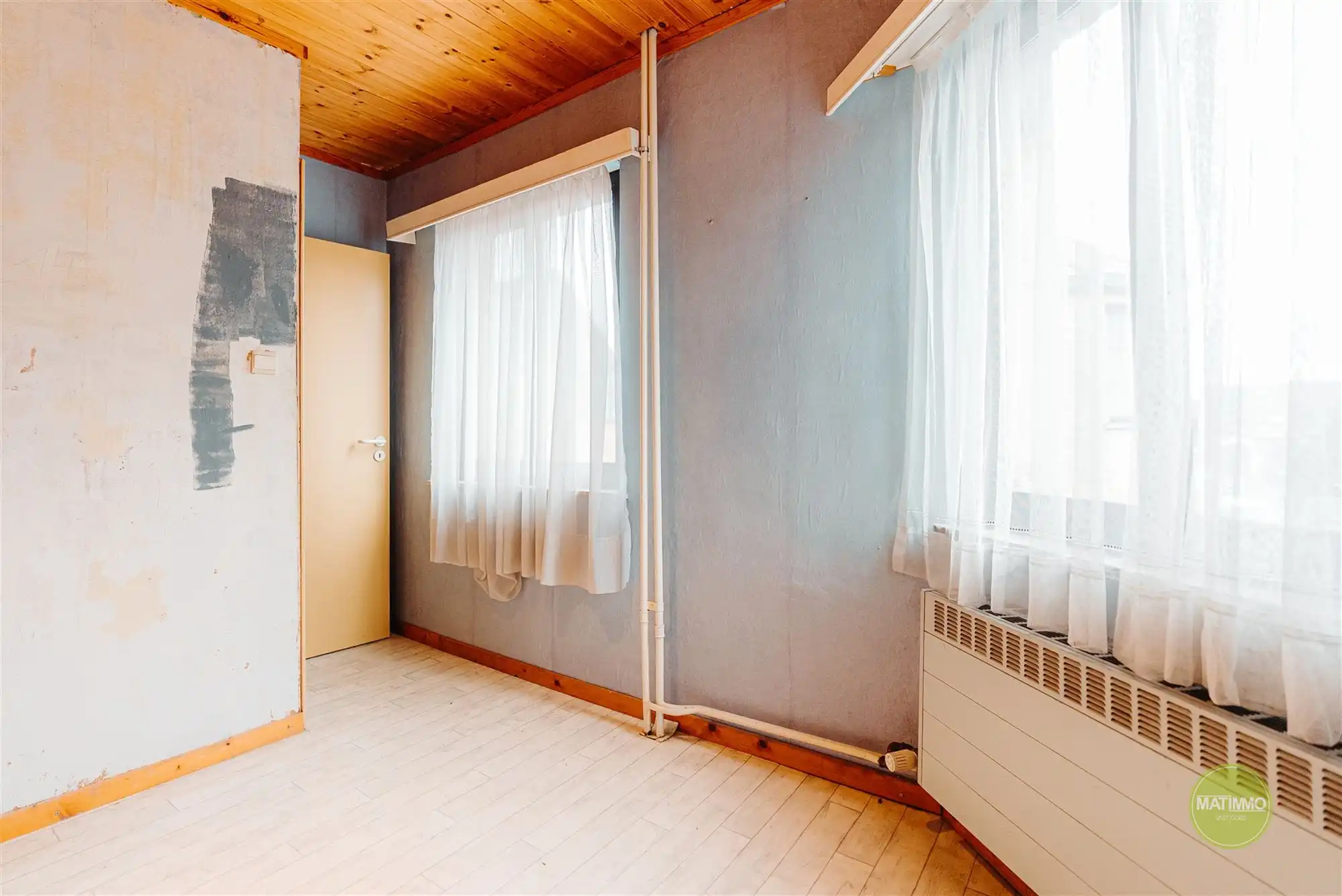 Charmant op te knappen woning met 4 slaapkamers in Turnhout foto 12