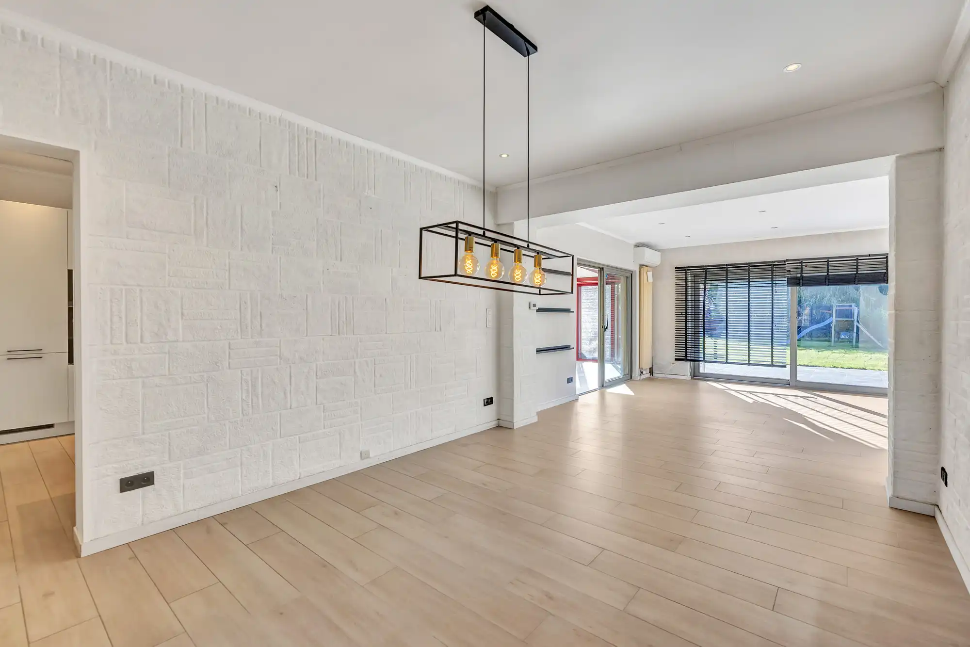 Ruime woning 4 slpks op 8a49ca te Roosdaal foto 8
