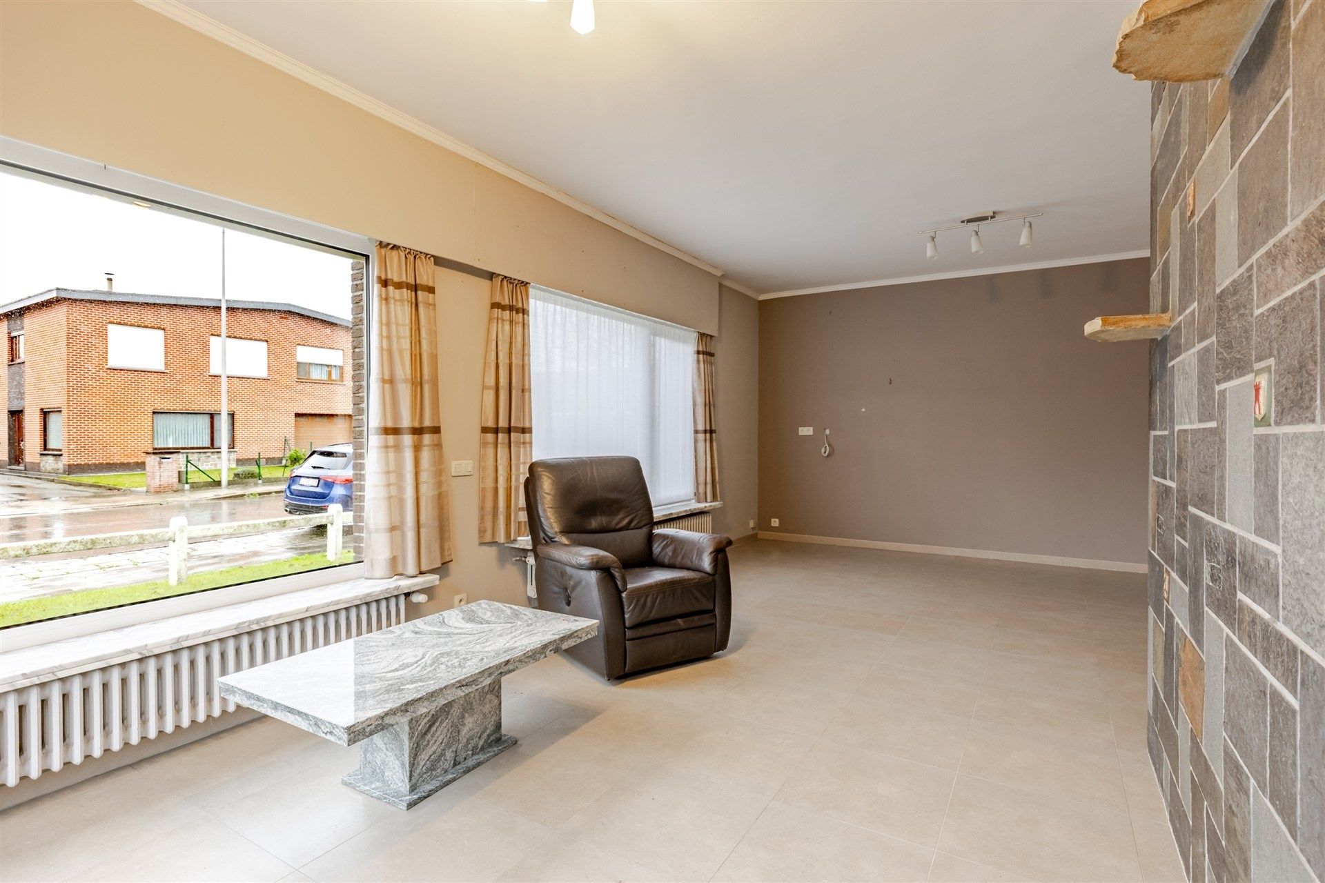 Charmante woning vlakbij centrum Oostakker. foto 9