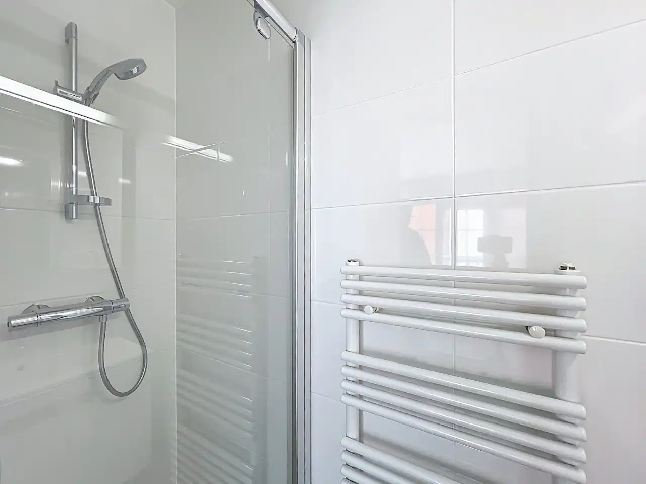 Recent hoekappartement met open zicht gelegen in de Knokkestraat. foto 23