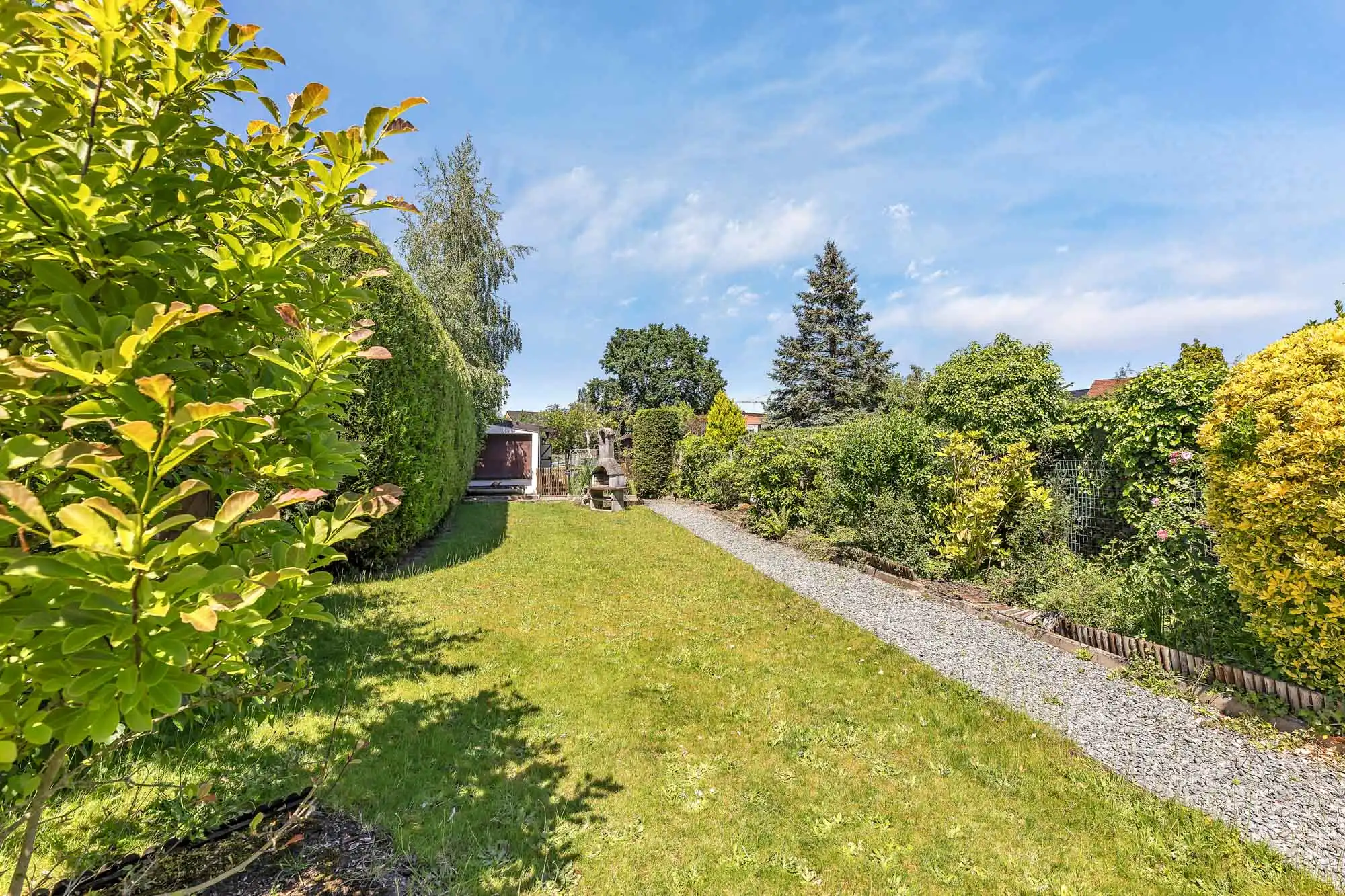 Instapklare woning met 3 slpks, ruime tuin en garage foto 24