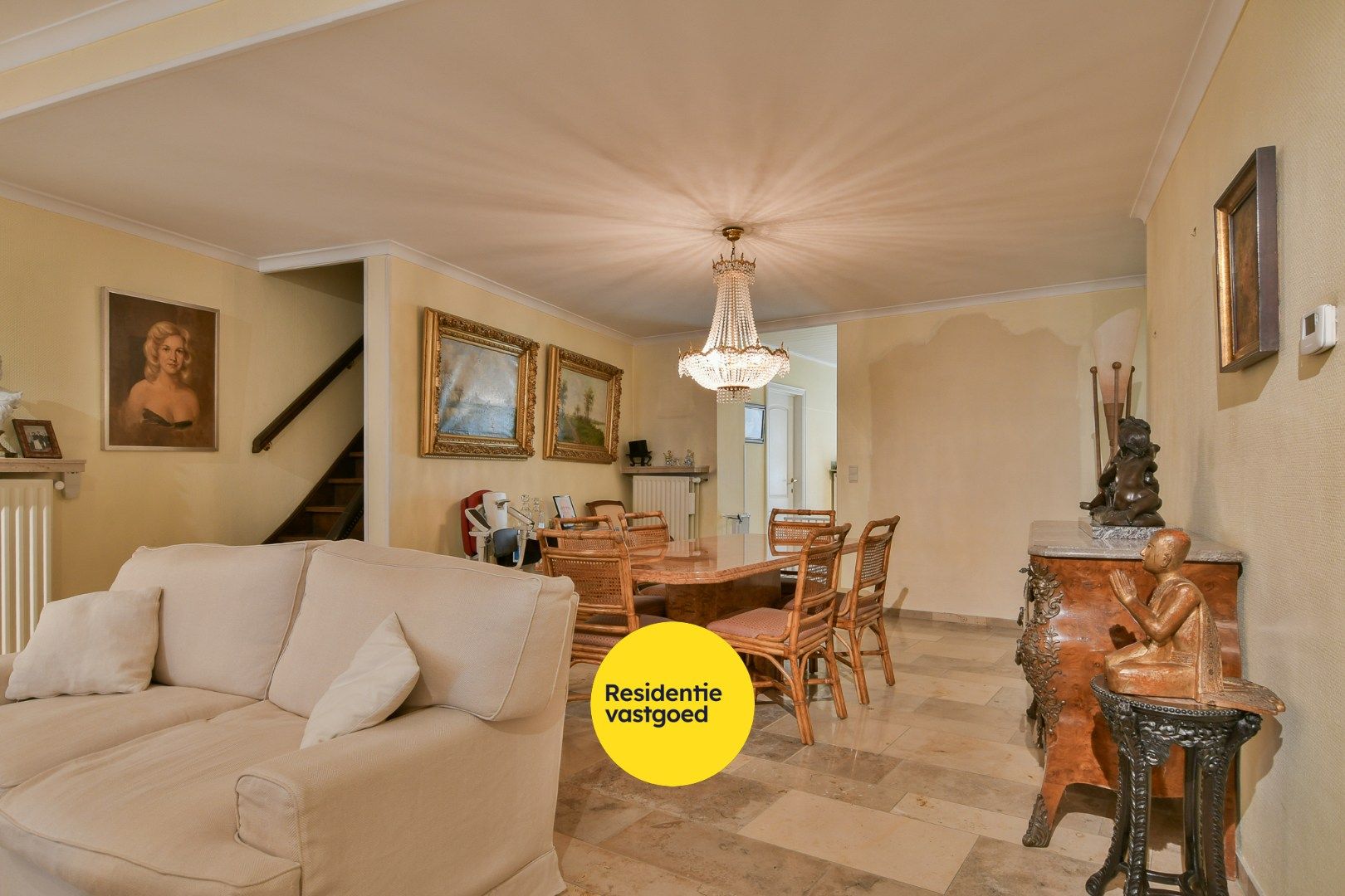 Verrassend ruime stadswoning (bew. opp. 216 m²) op toplocatie in de Brugse binnenstad foto 6