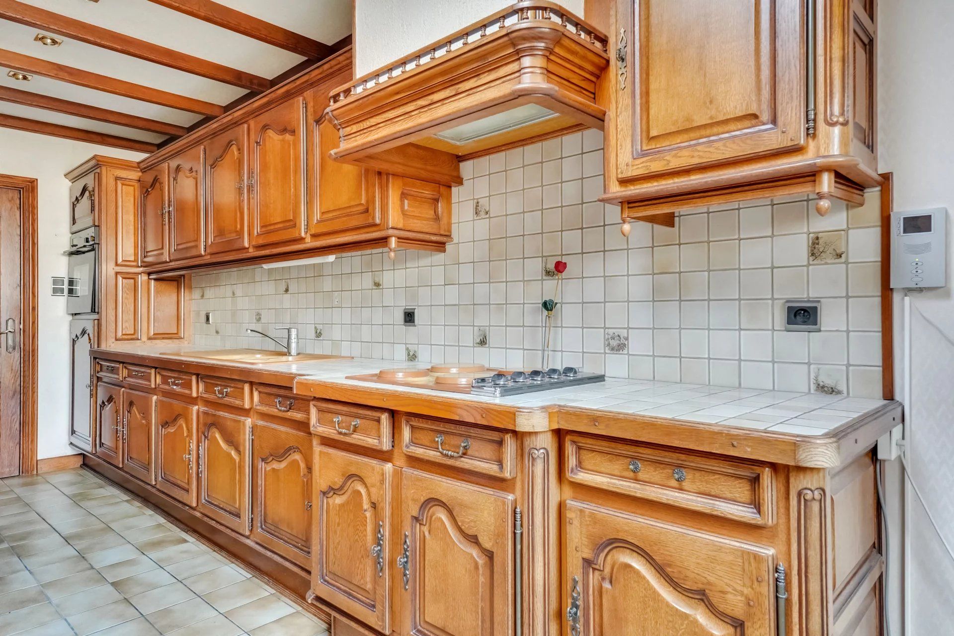 Verzorgde rijwoning nabij het centrum foto 9