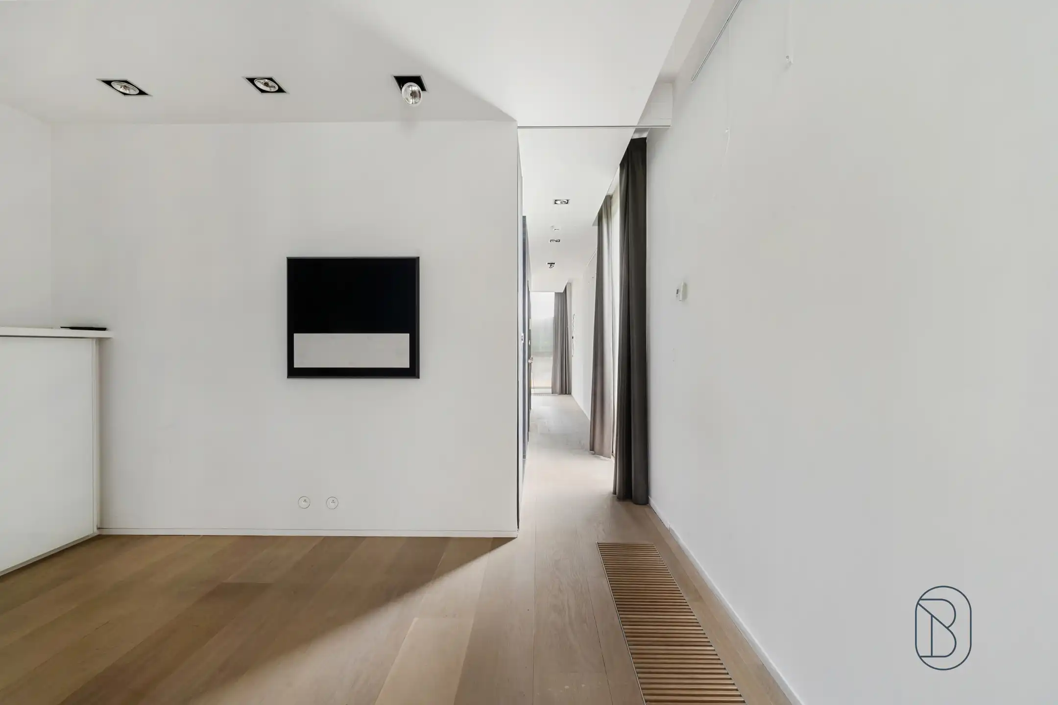 Topgelegen lichtrijke penthouse met prachtig terras foto 19