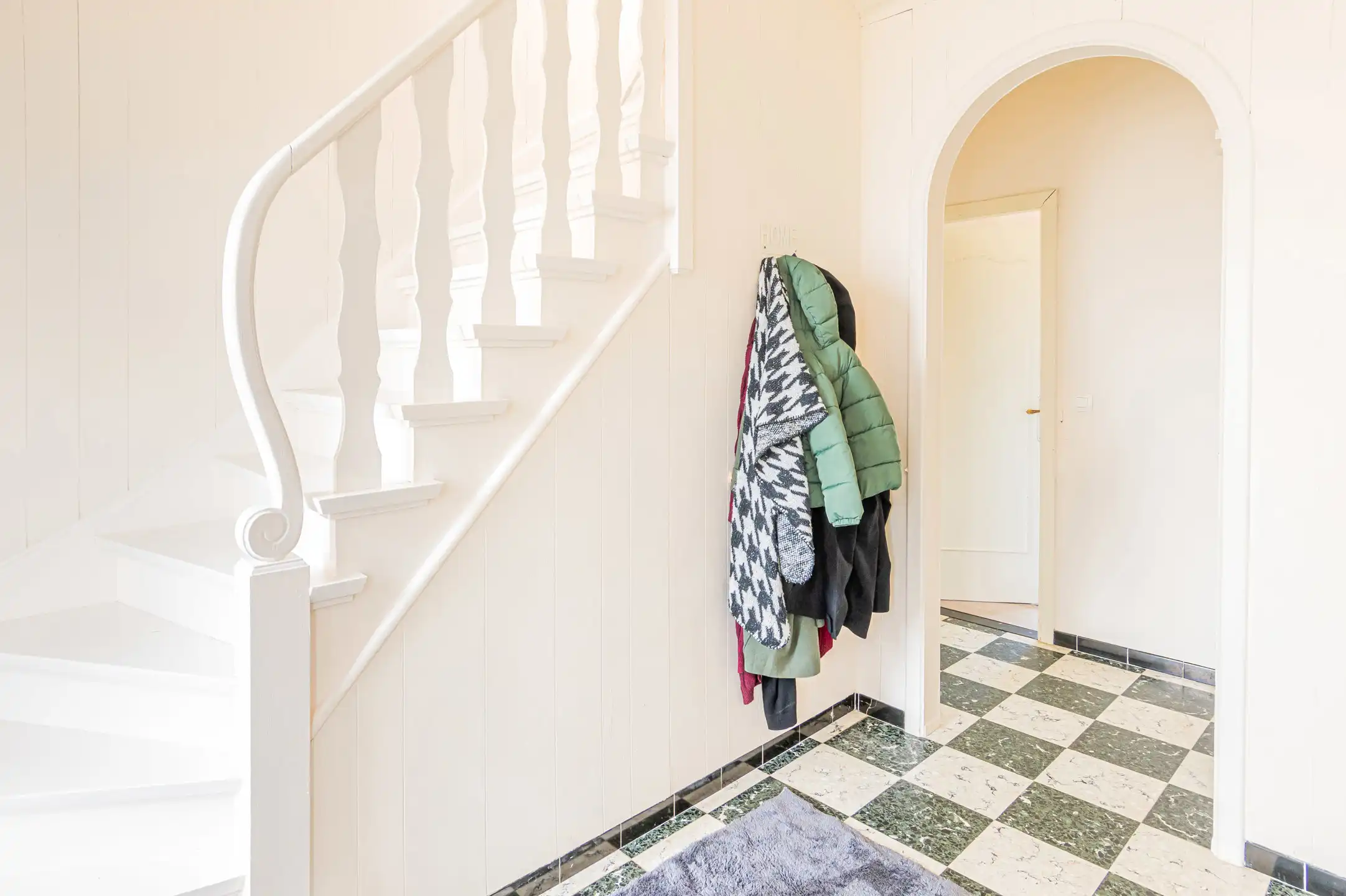 Rustig wonen in een ruime alleenstaande woning in Heffen foto 2