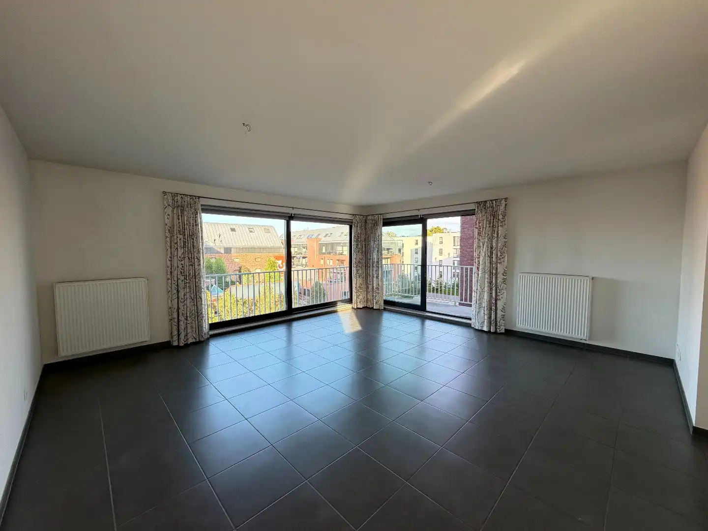 Modern appartement met 2 slaapkamers foto 2