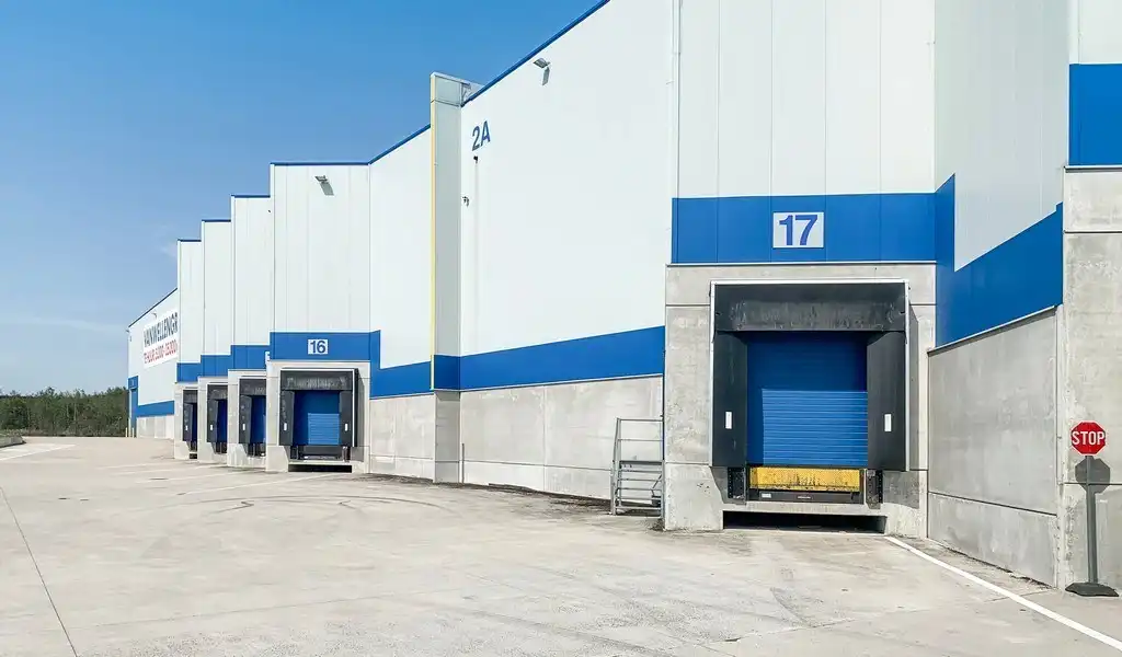 Logistiek magazijn met kantoor in Antwerp Express Port in Grobbendonk foto 12