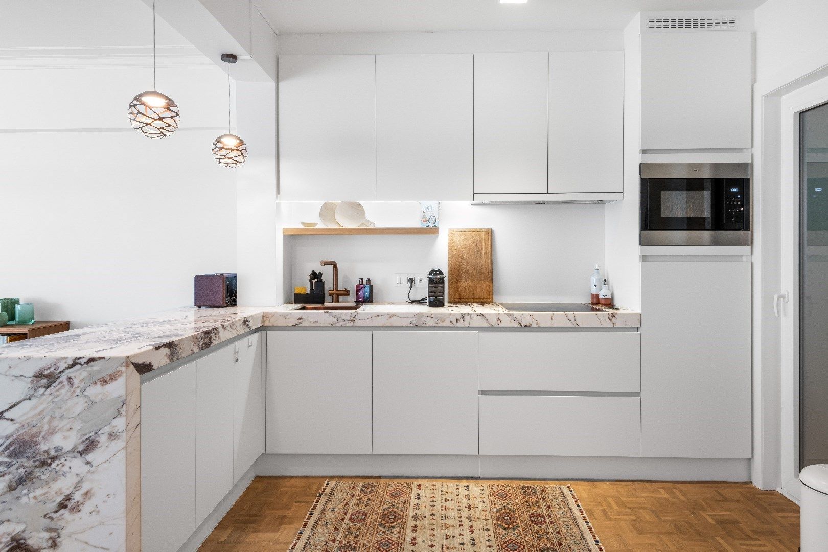 Luxueus vernieuwd appartement gelegen in het centrum van Knokke. foto 5