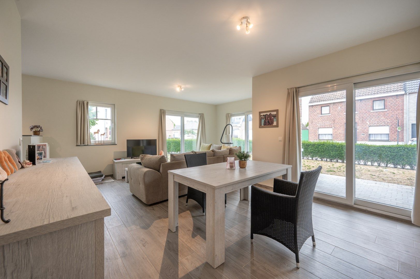Appartement met tuin en autostaanplaats te Sijsele foto 2