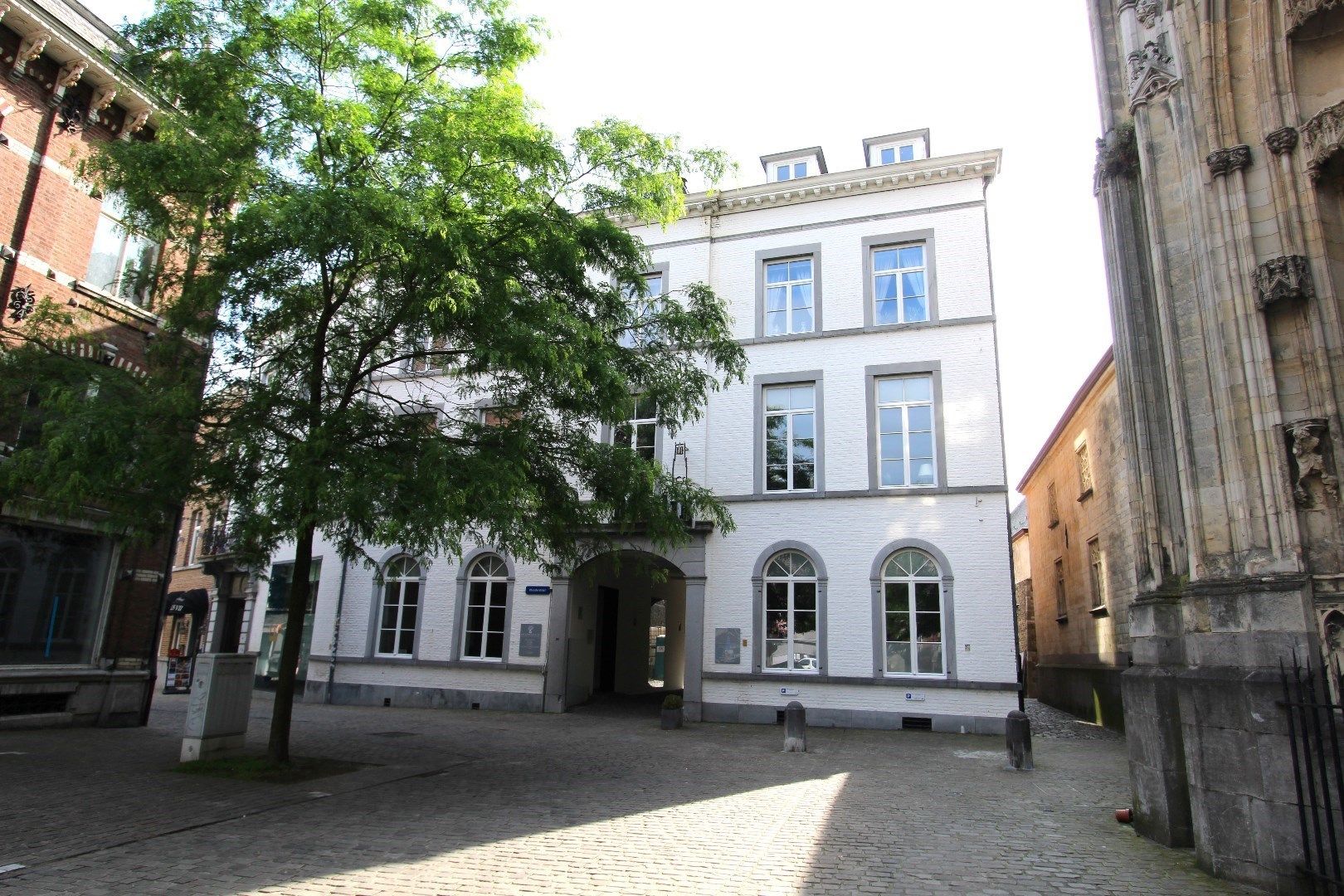 LUXE APPARTEMENT MET UITZONDERLIJK TERRAS IN HET STADSCENTRUM foto 1