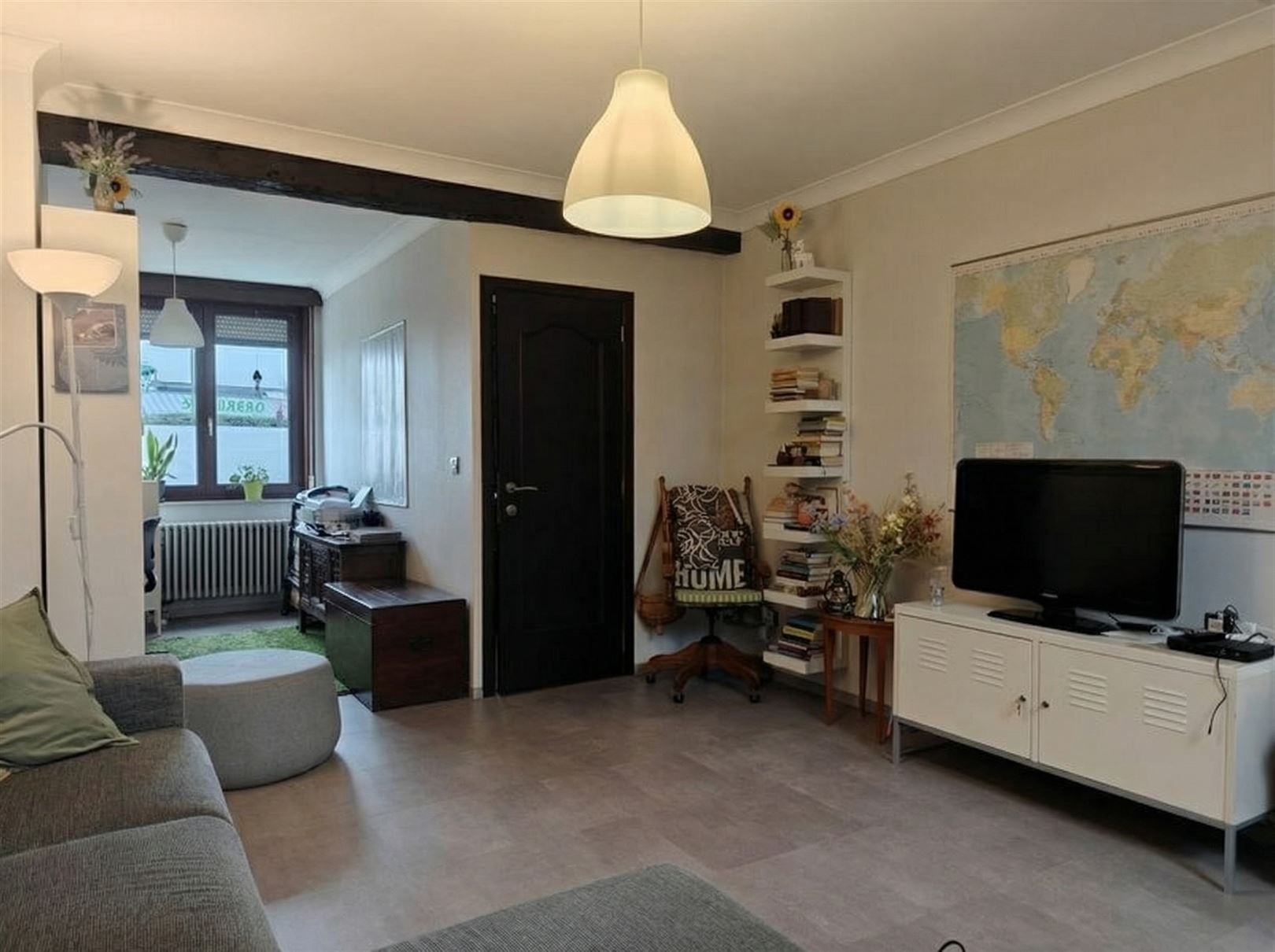 TE HUUR: Gesloten bebouwing met 2 slaapkamer te Hasselt! foto 3