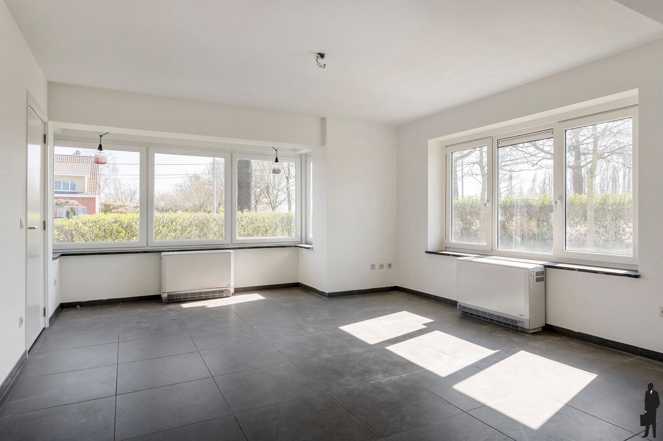 Instapklaar 2 slpk. appartement te Wuustwezel foto 4