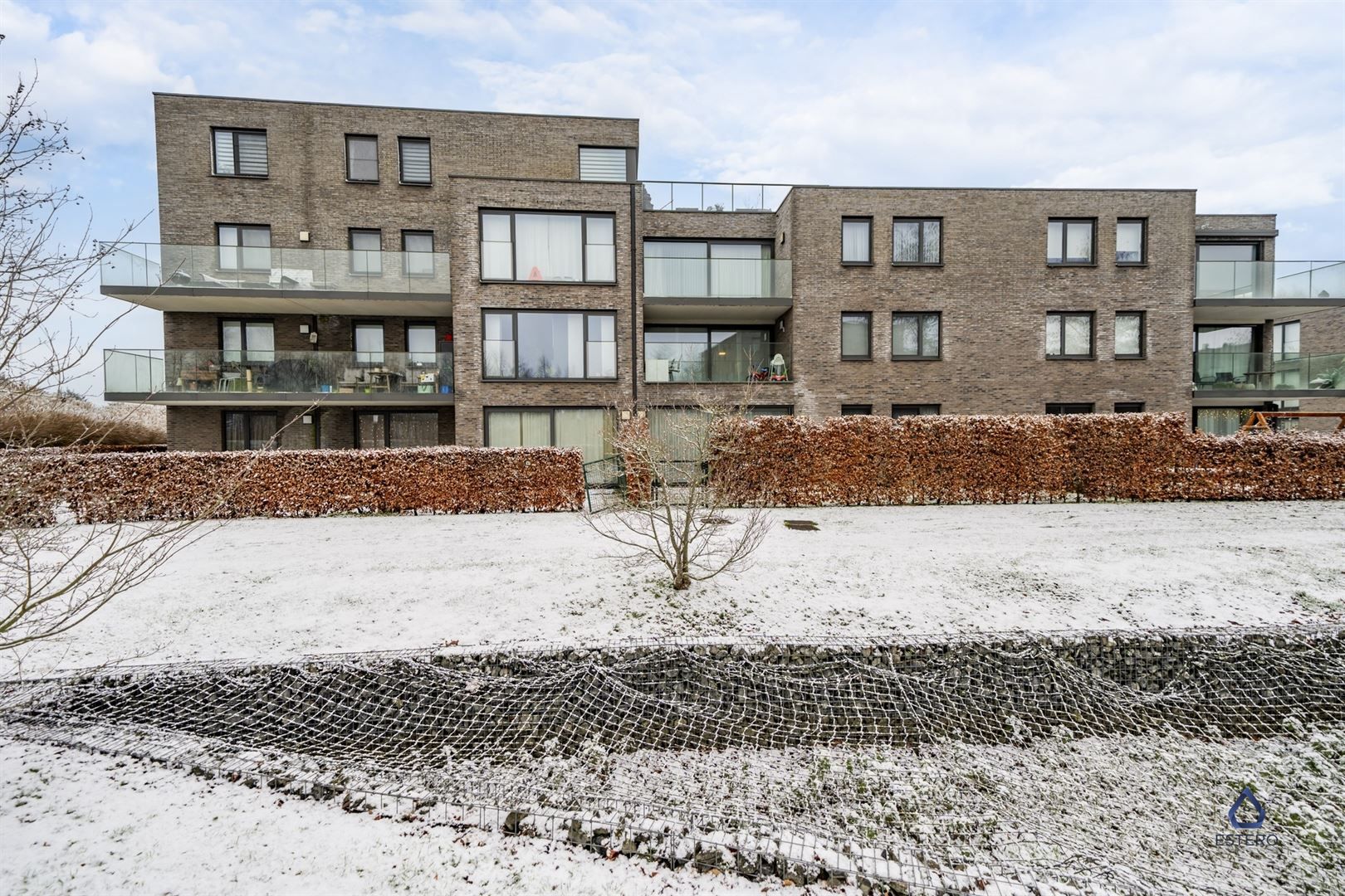 Instapklaar 3-slaapkamer appartement met dakterras foto 19