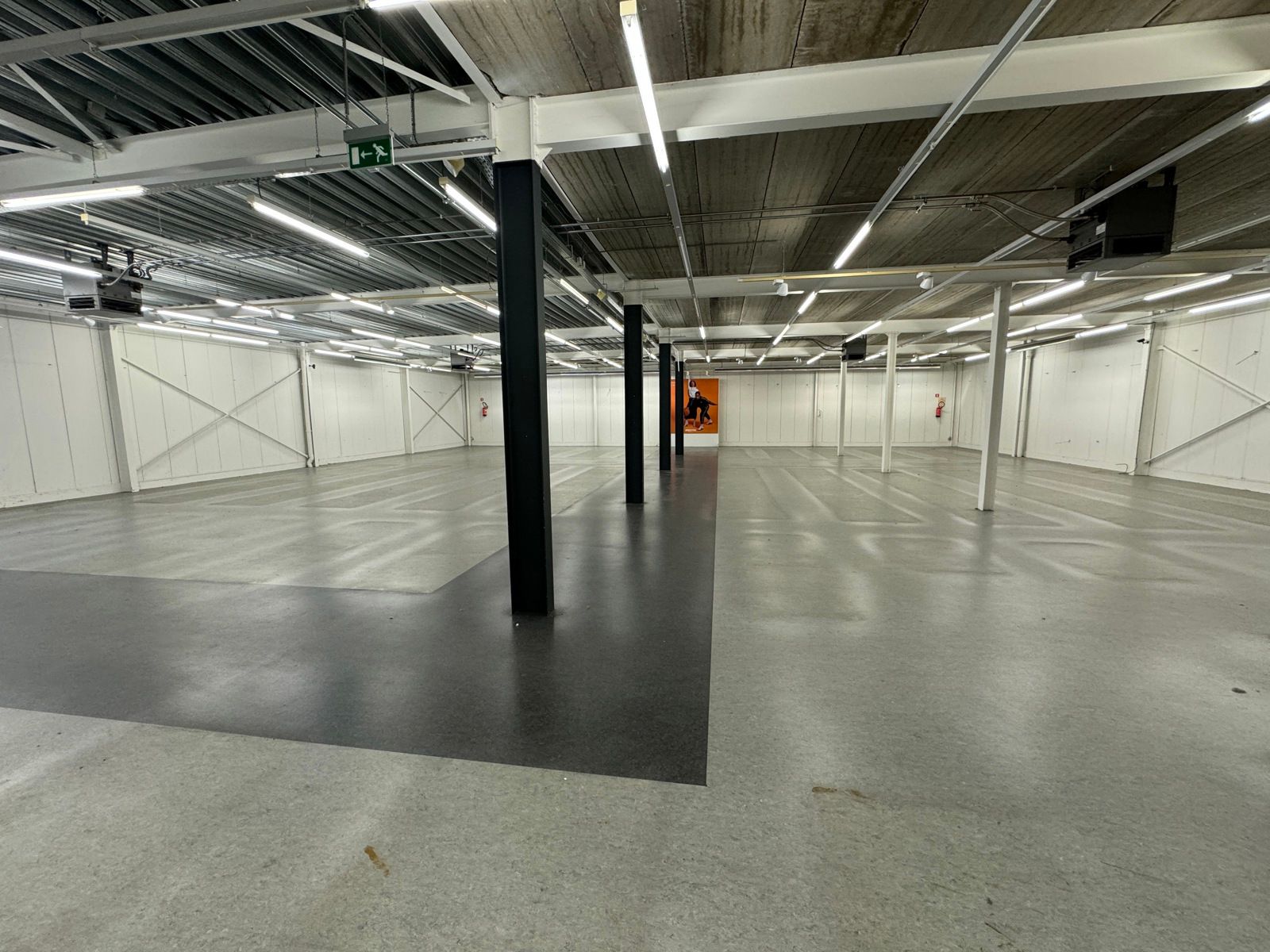 Commercieel pand te huur in Oudsbergen (ex-Bristol) foto 5