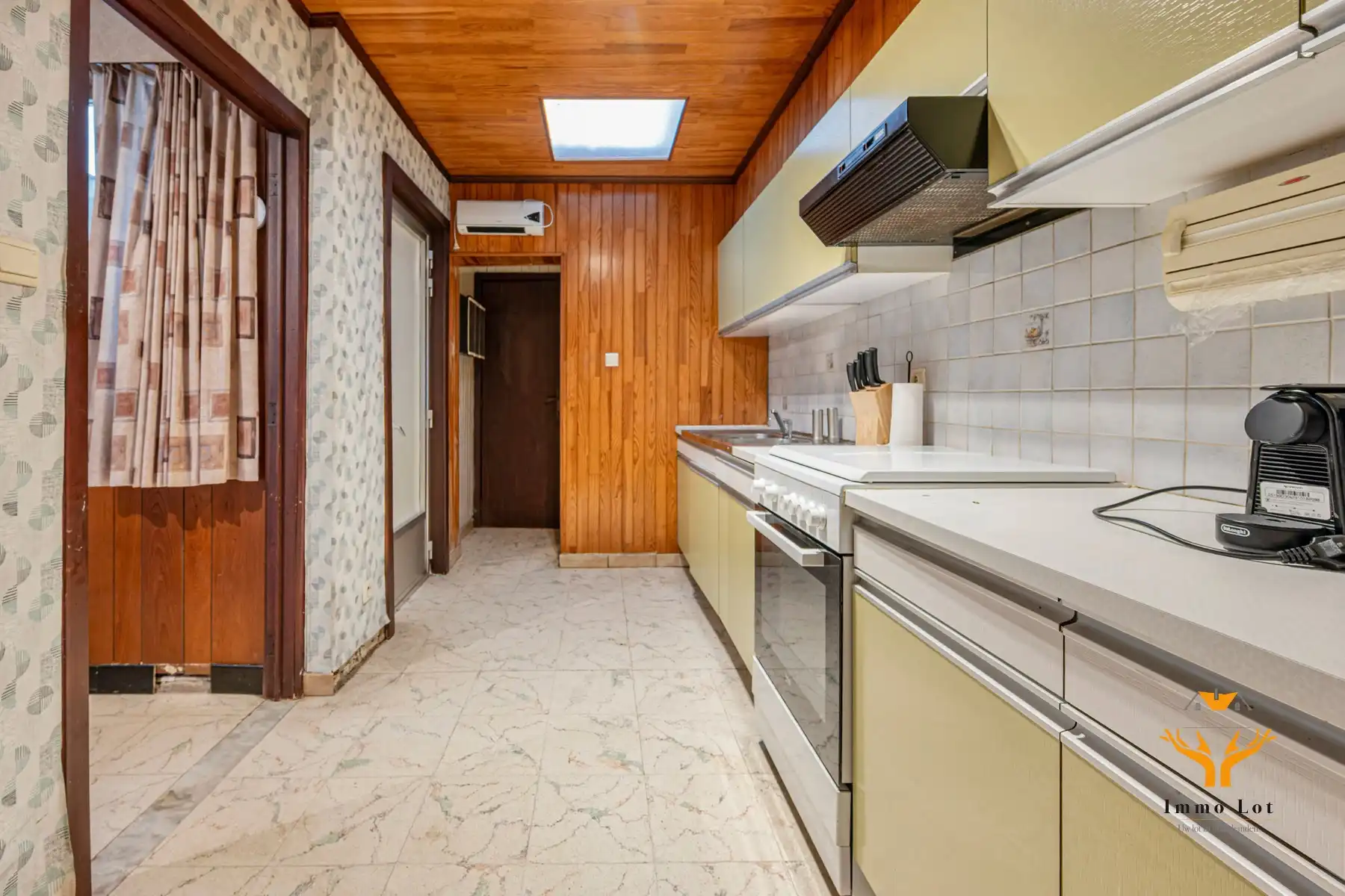 Woning met veel potentieel op uitstekende ligging  foto 8