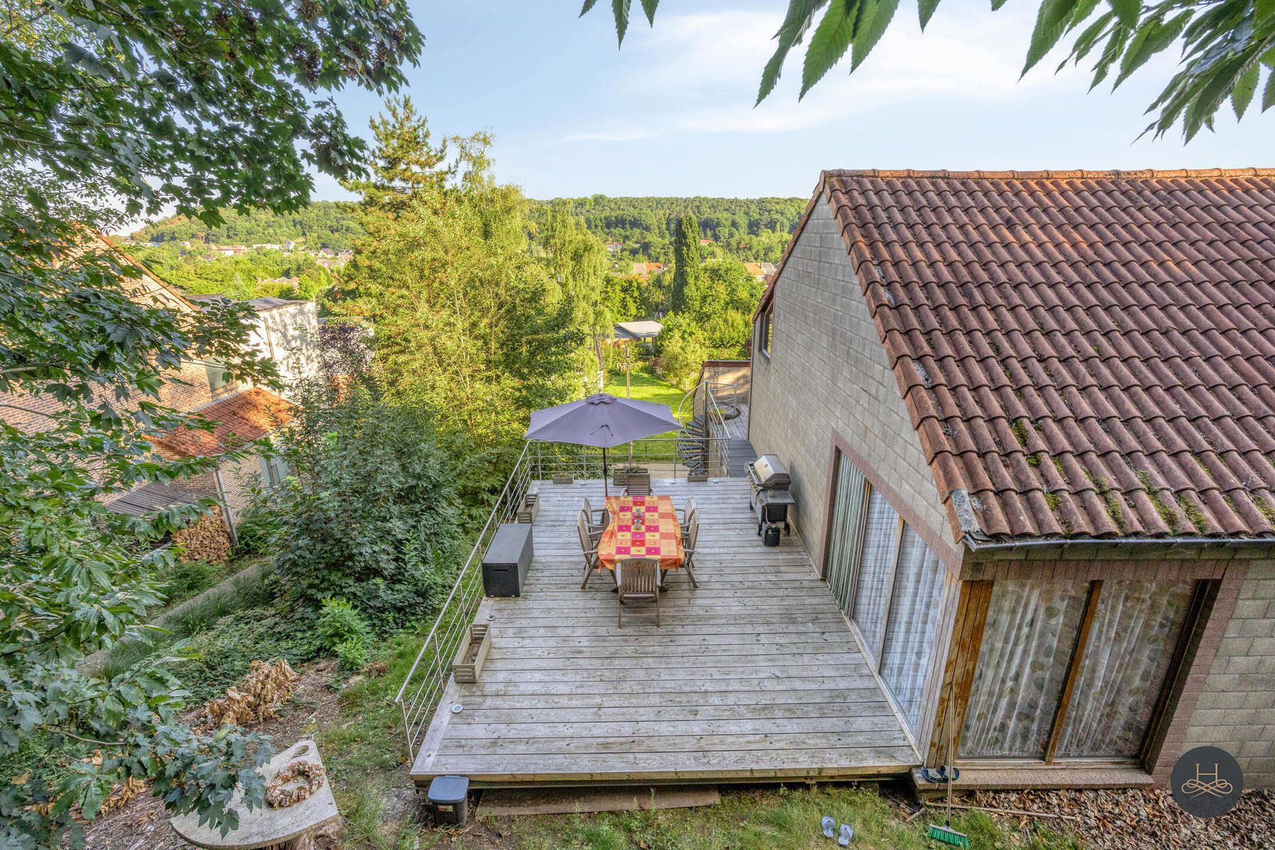 Uitstekend gelegen villa met prachtig vergezicht foto 13