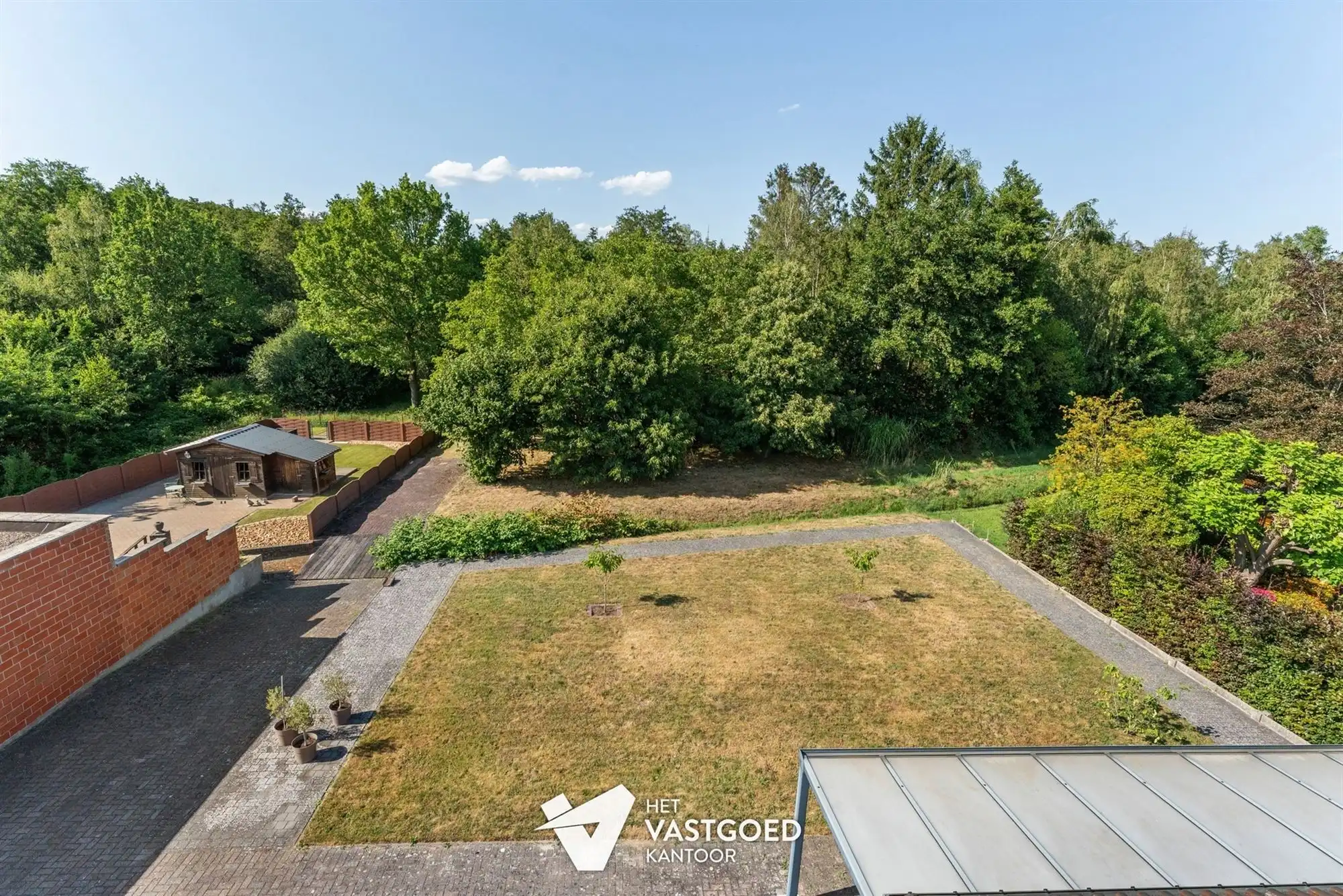 ZEER RUIME WONING MET 5 SLAAPKAMERS UITERST RUSTIG GELEGEN OP EEN PERCEEL VAN 1415 M² TE BERINGEN foto 29