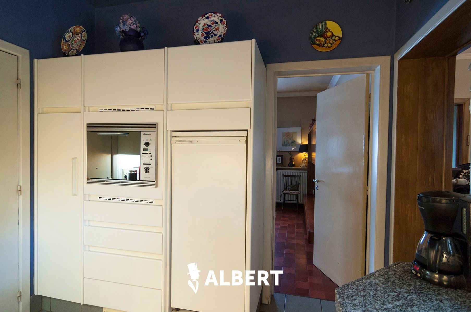 Gunstig gelegen, ruime, tijdloze woning op prachtig perceel! foto 11