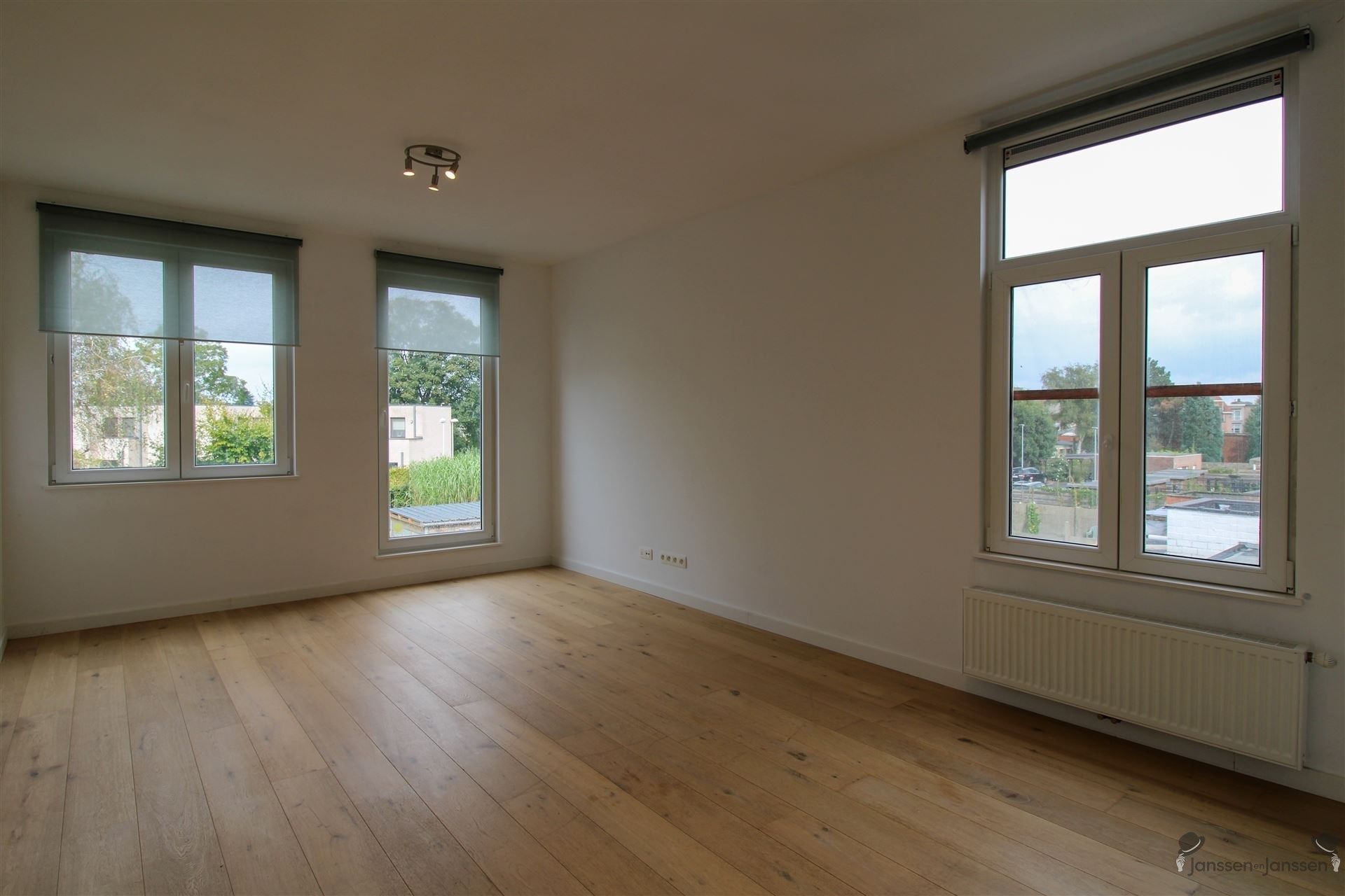 RUIM DUPLEX APP MET 3 SLPKS foto 2