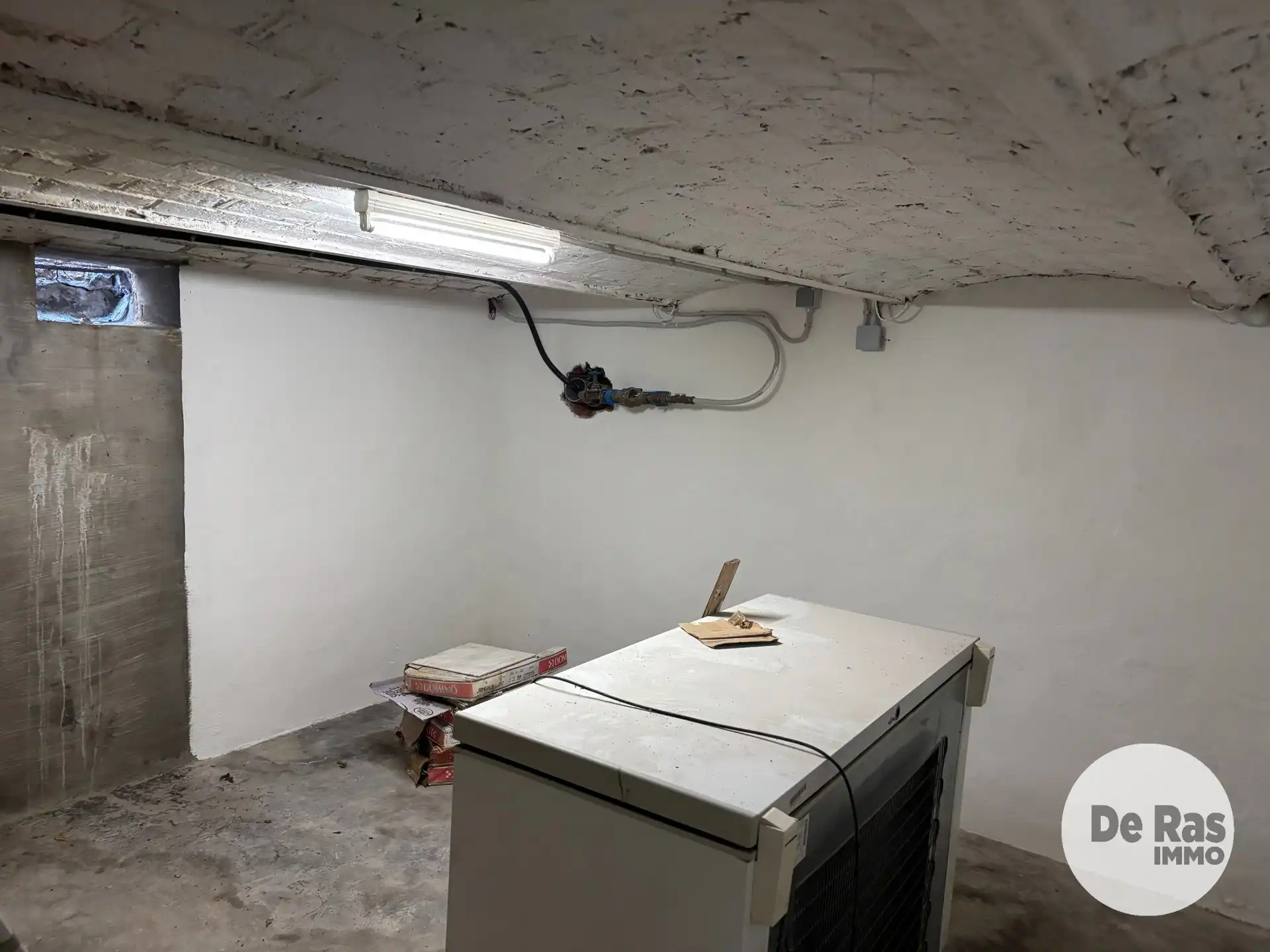 BURST - Gerenoveerde rijwoning met tuin foto 14