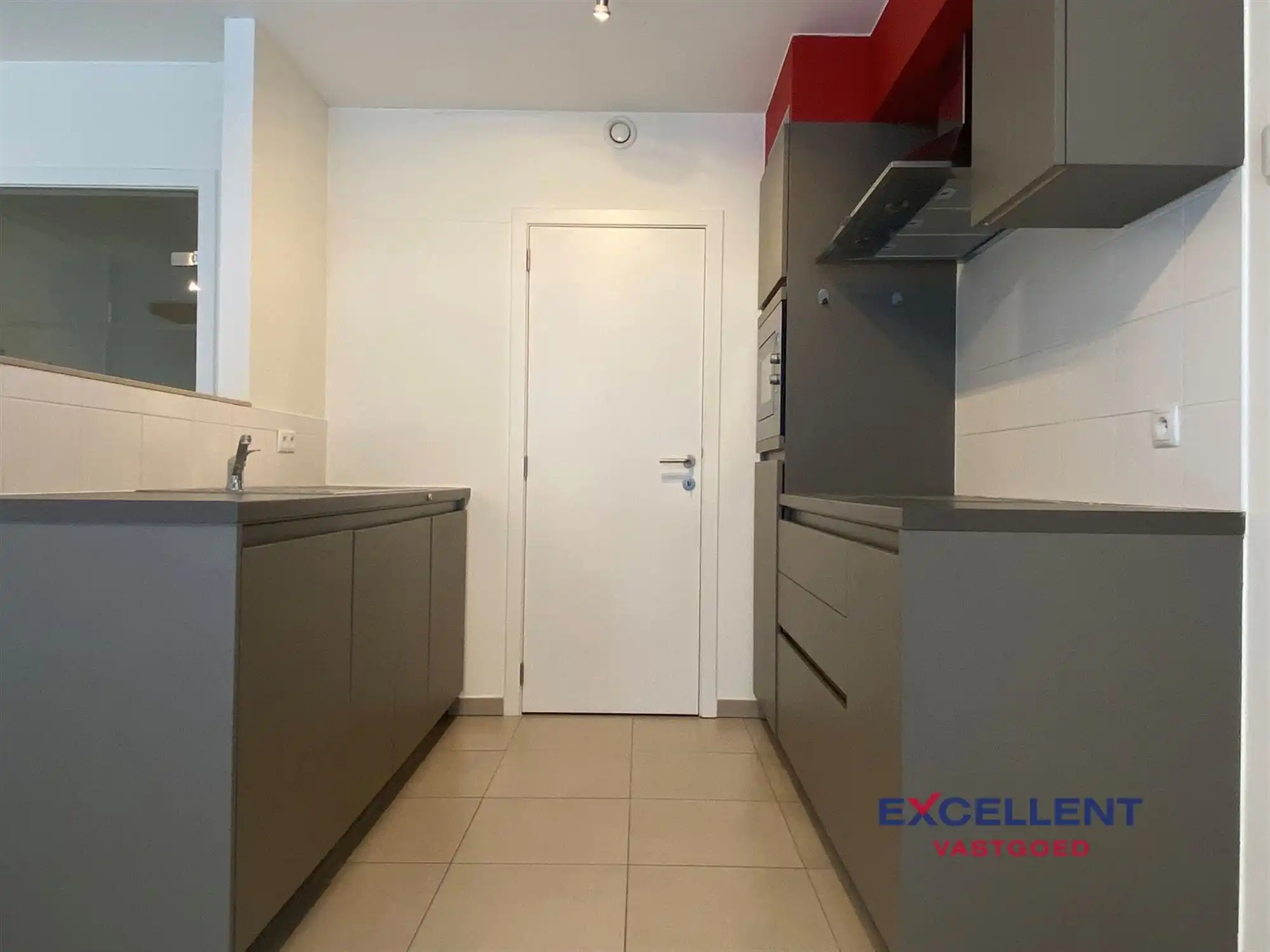 Prachtig recent appartement nabij centrum Deinze foto 3