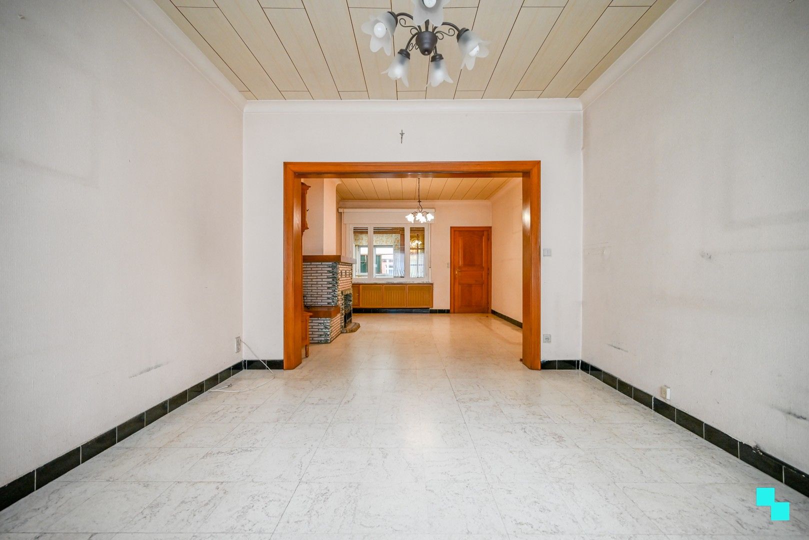 Ruime eengezinswoning te Emelgem foto 5