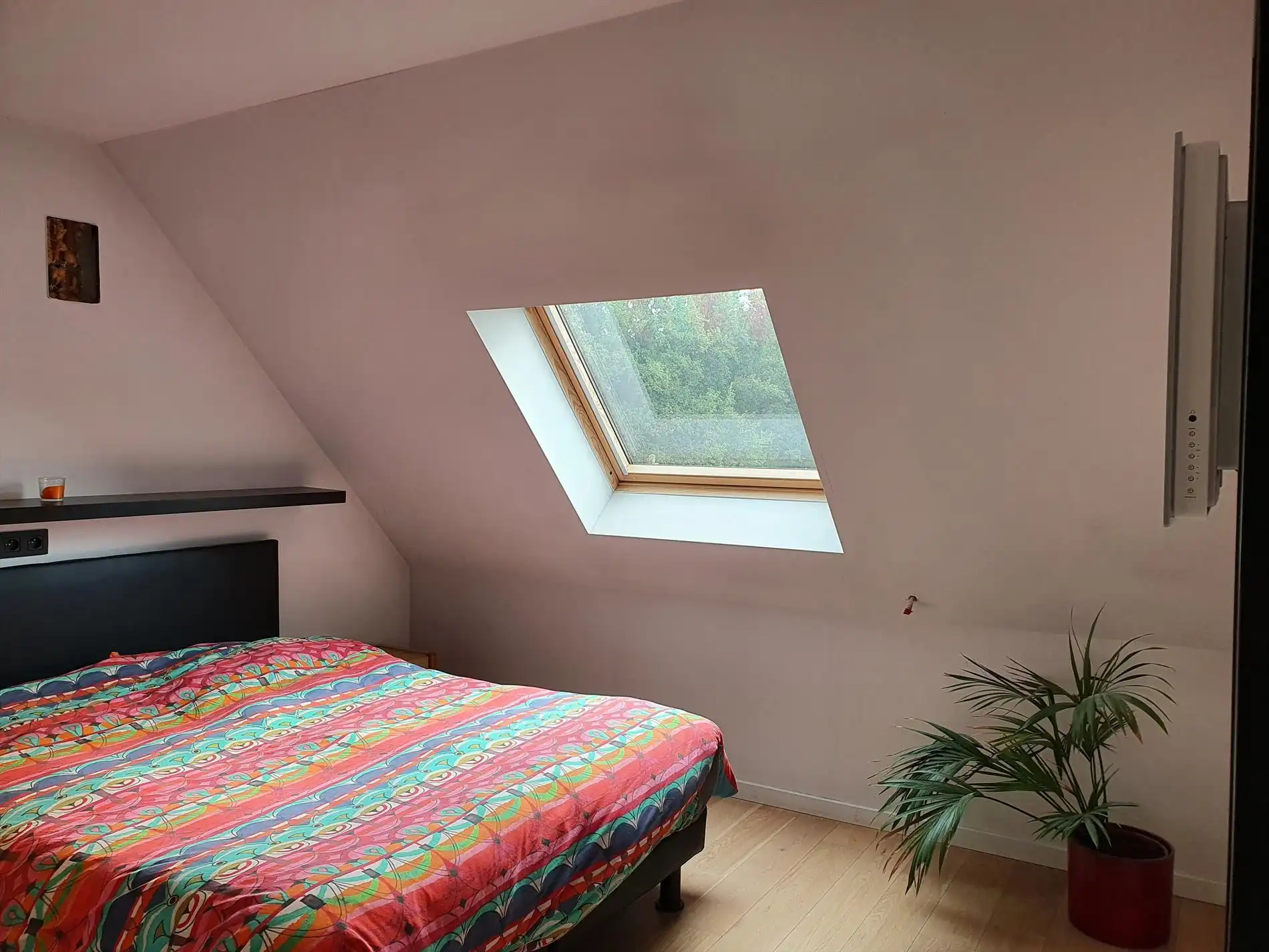 Appartement met 2 slaapkamers, ruim terras en autostaanplaats te OLV Olen ! foto 12