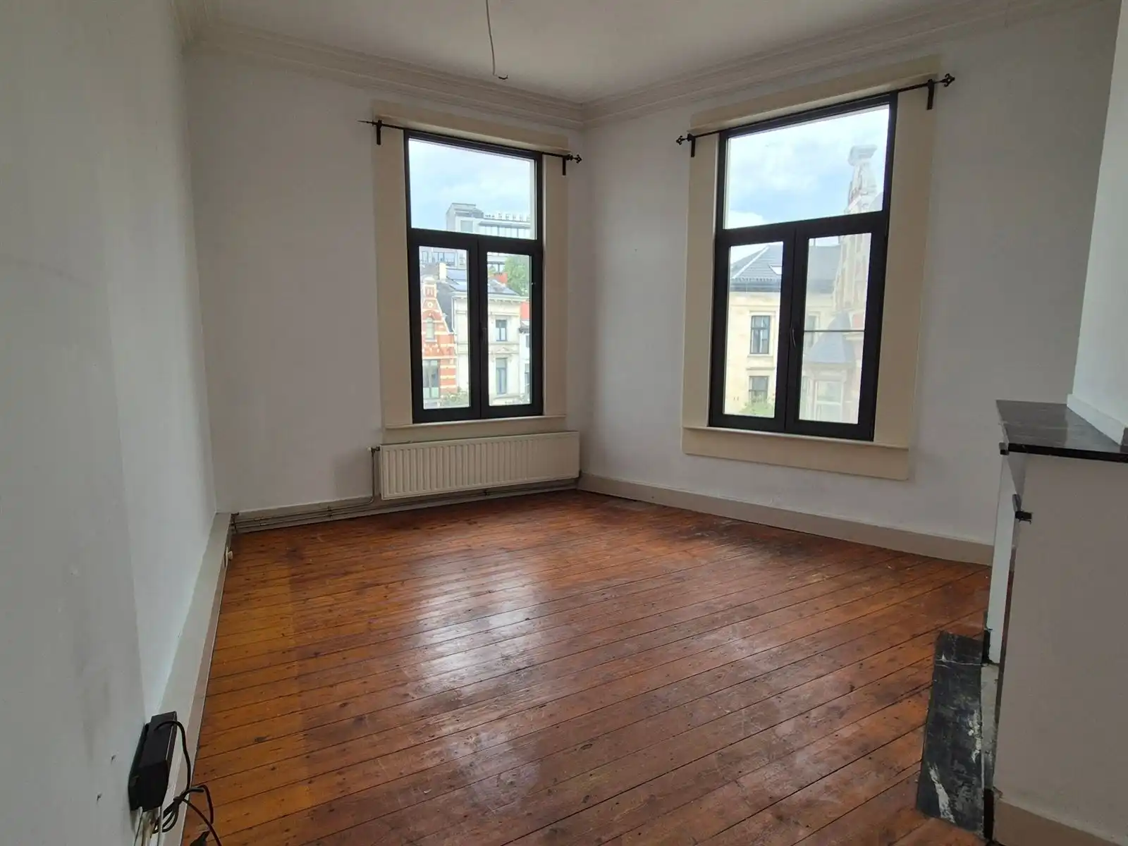 1-slpk Appartement aan de bruisende Dageraadplaats foto 2