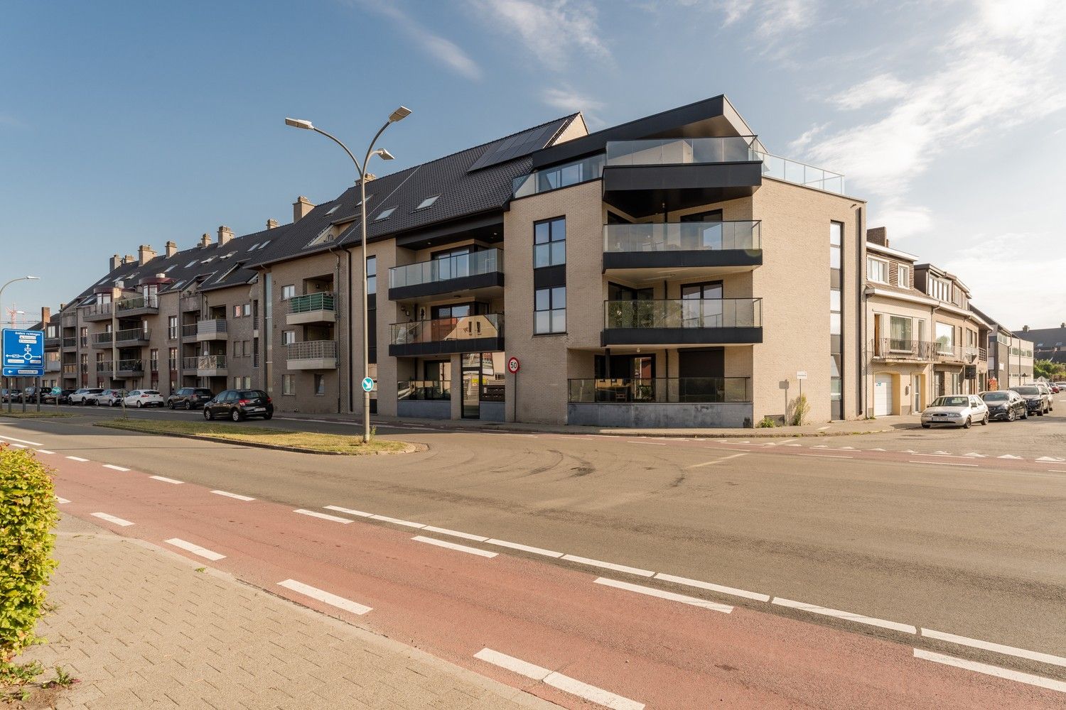 Modern en lichtrijk appartement met groot terras – Ringlaan, Overpelt foto 21