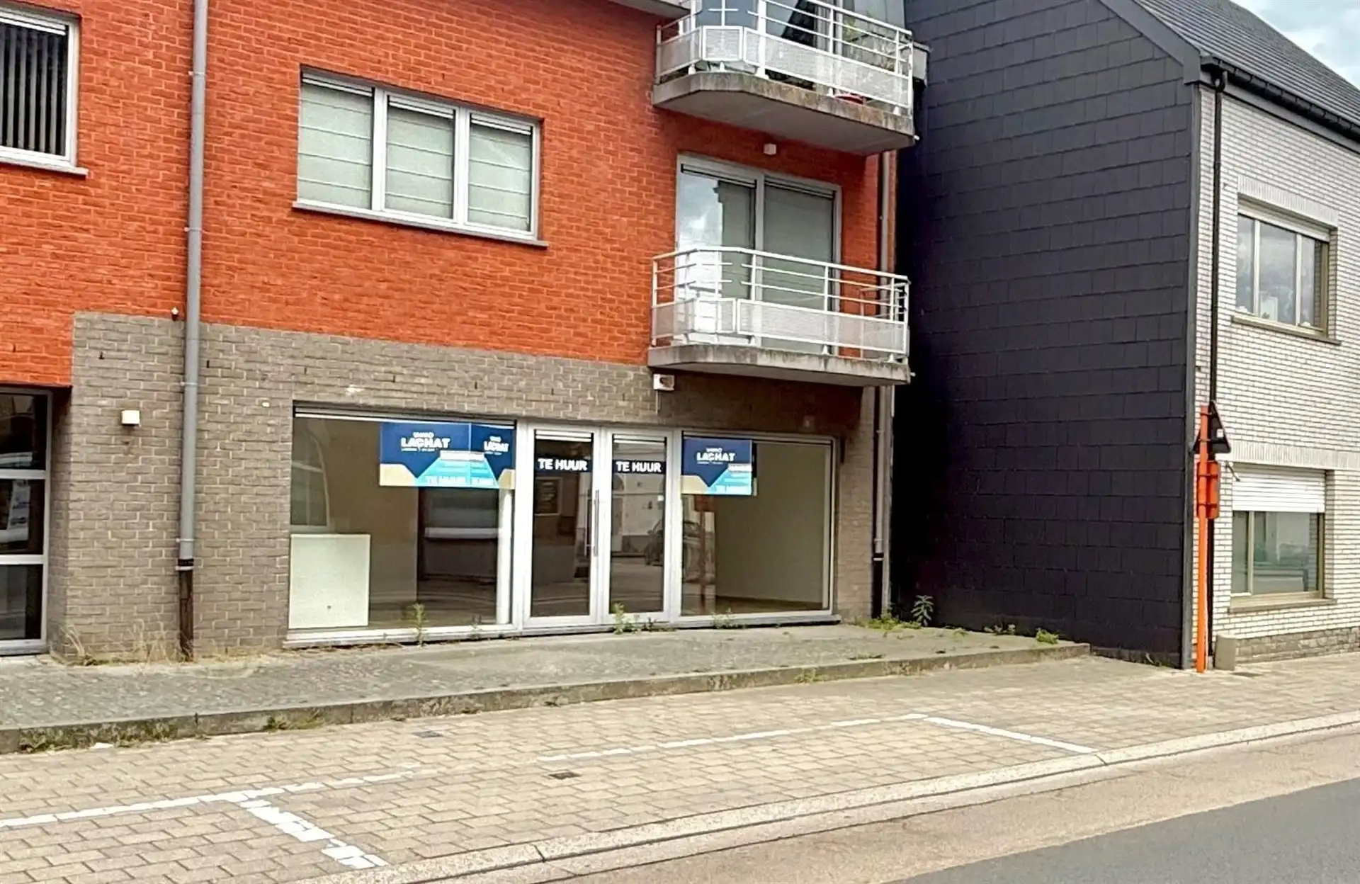 Handelspand 60m², gelegen aan het station foto 12