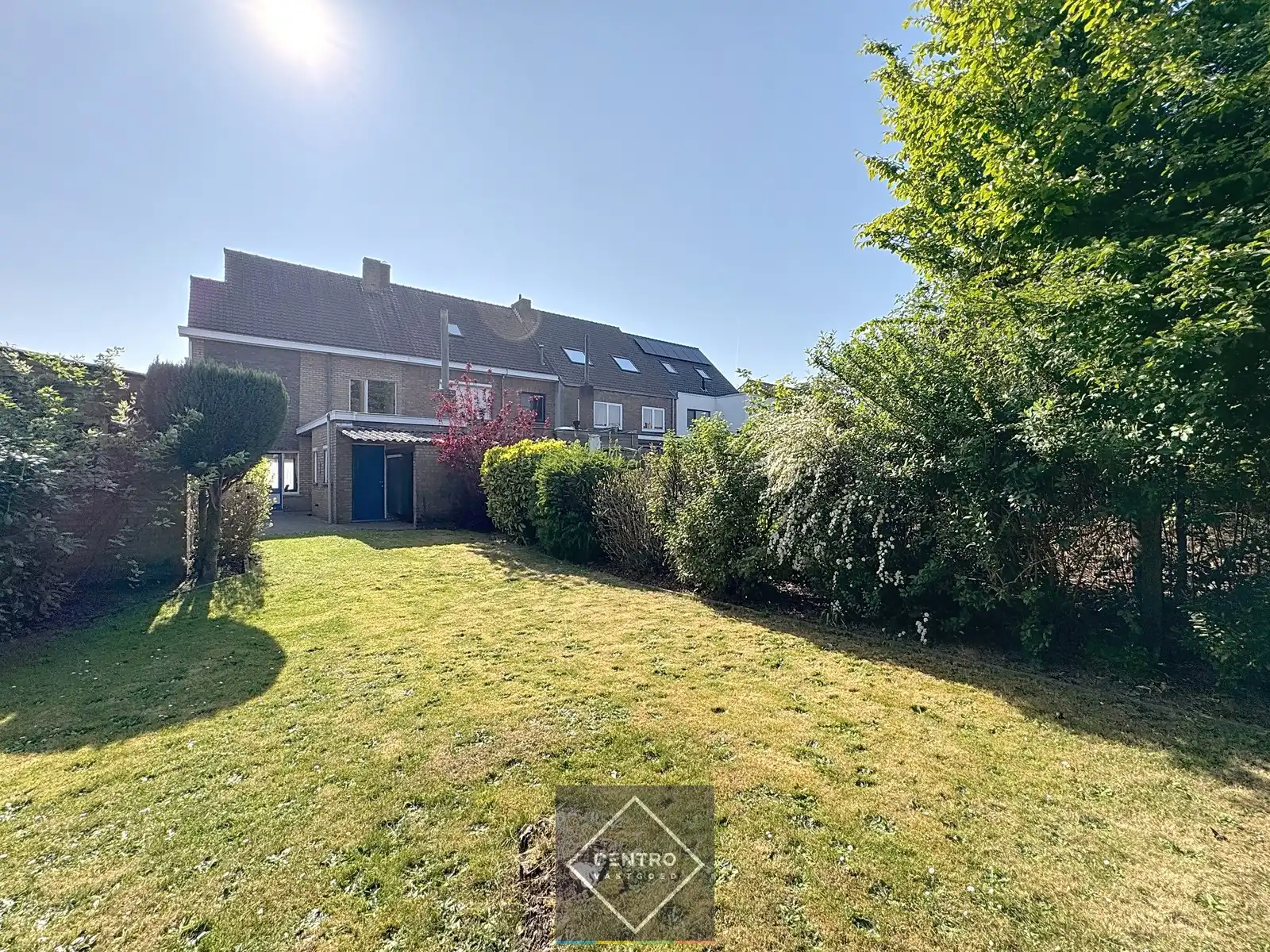 UITERST interessant gelegen woning te Sint-Andries! foto 23