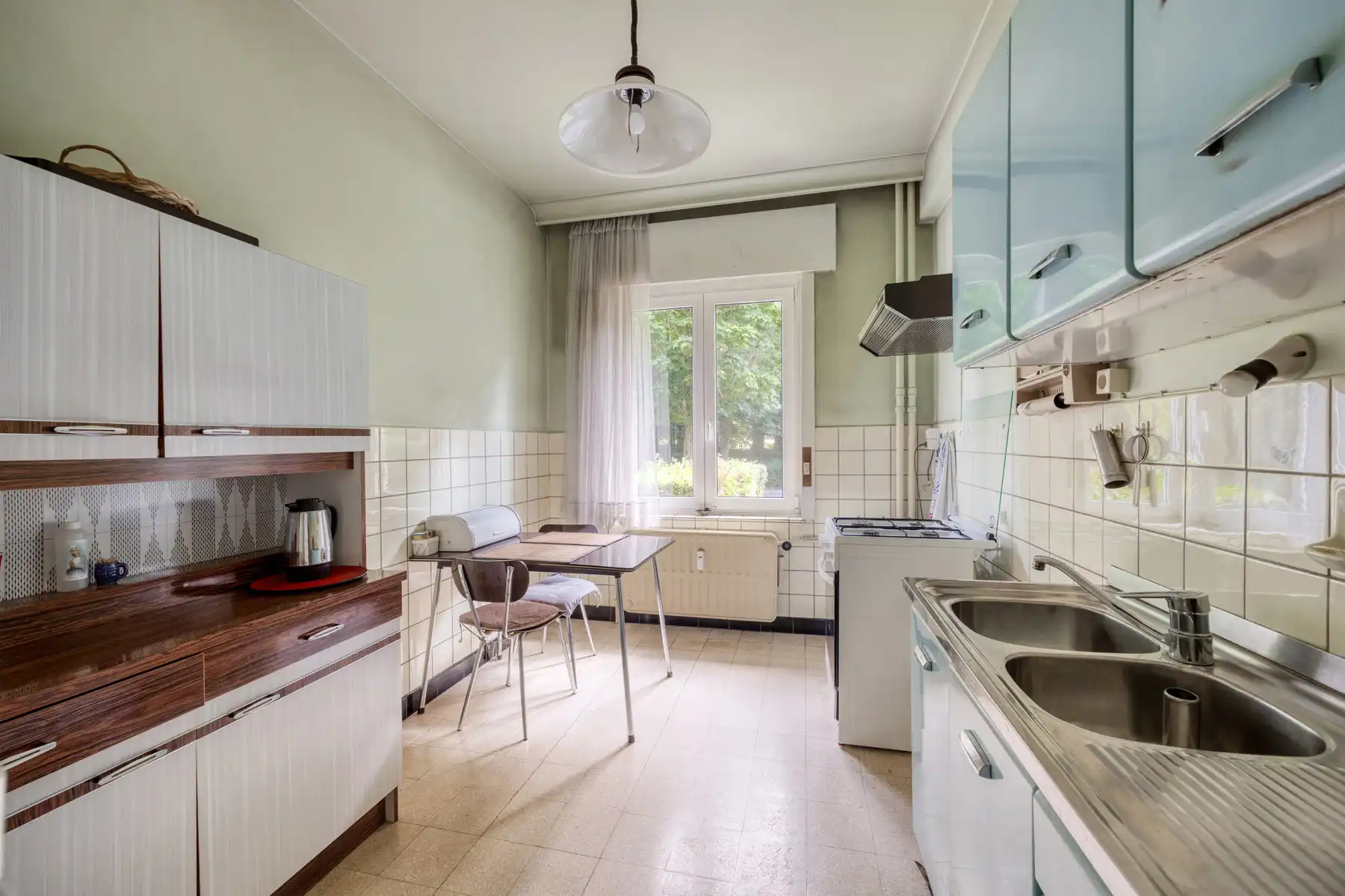 Goed gelegen gelijkvloersappartement met 2 slaapkamers foto 13