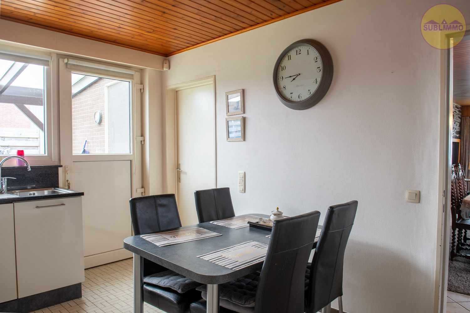 Gelijkvloerse woning met 3 slaapkamers op een perceel van 675m² nabij het centrum van Dessel. foto 5