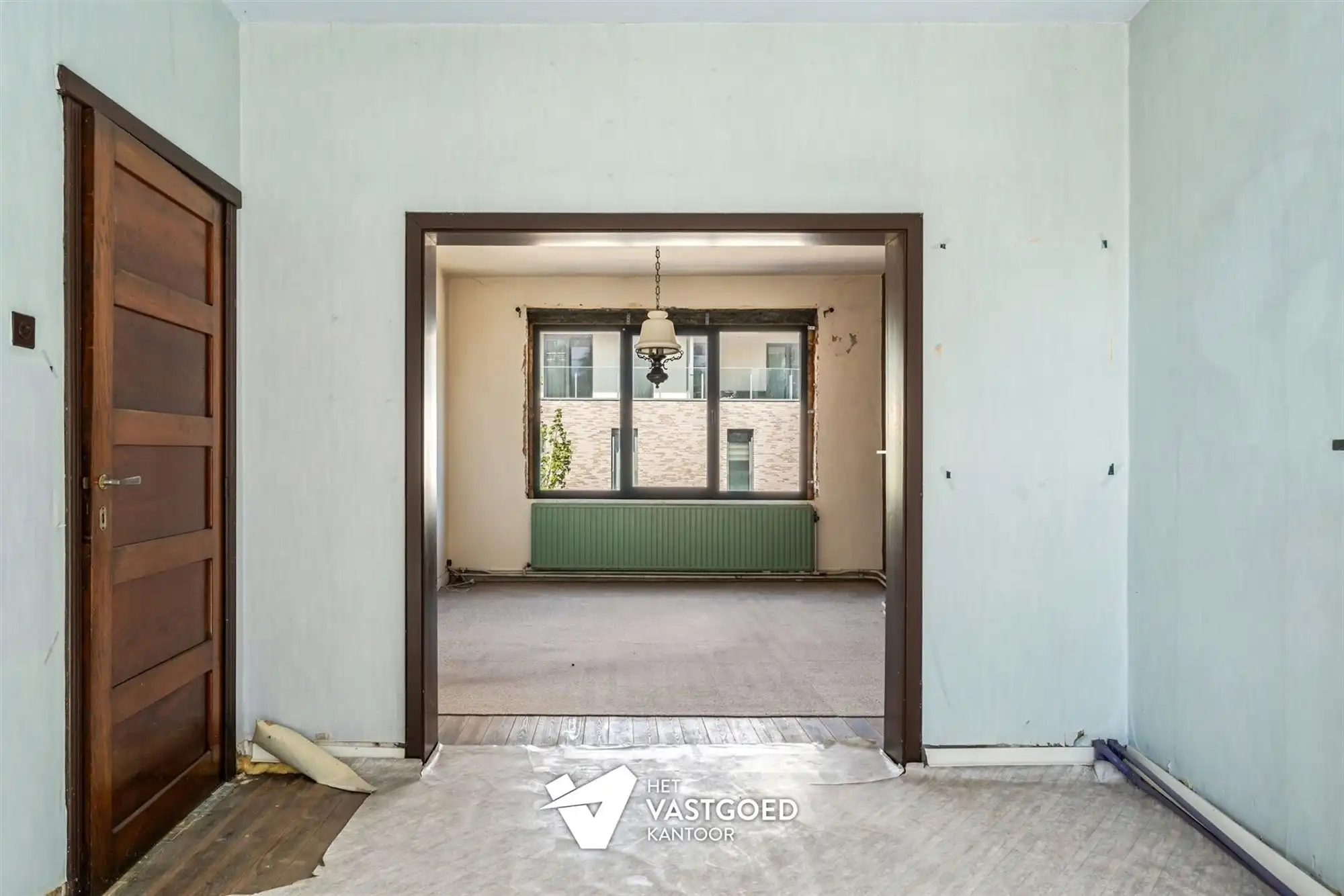 TE RENOVEREN STADSWONING MET RUIME TUIN EN GARAGE IN BERINGEN-CENTRUM foto 15