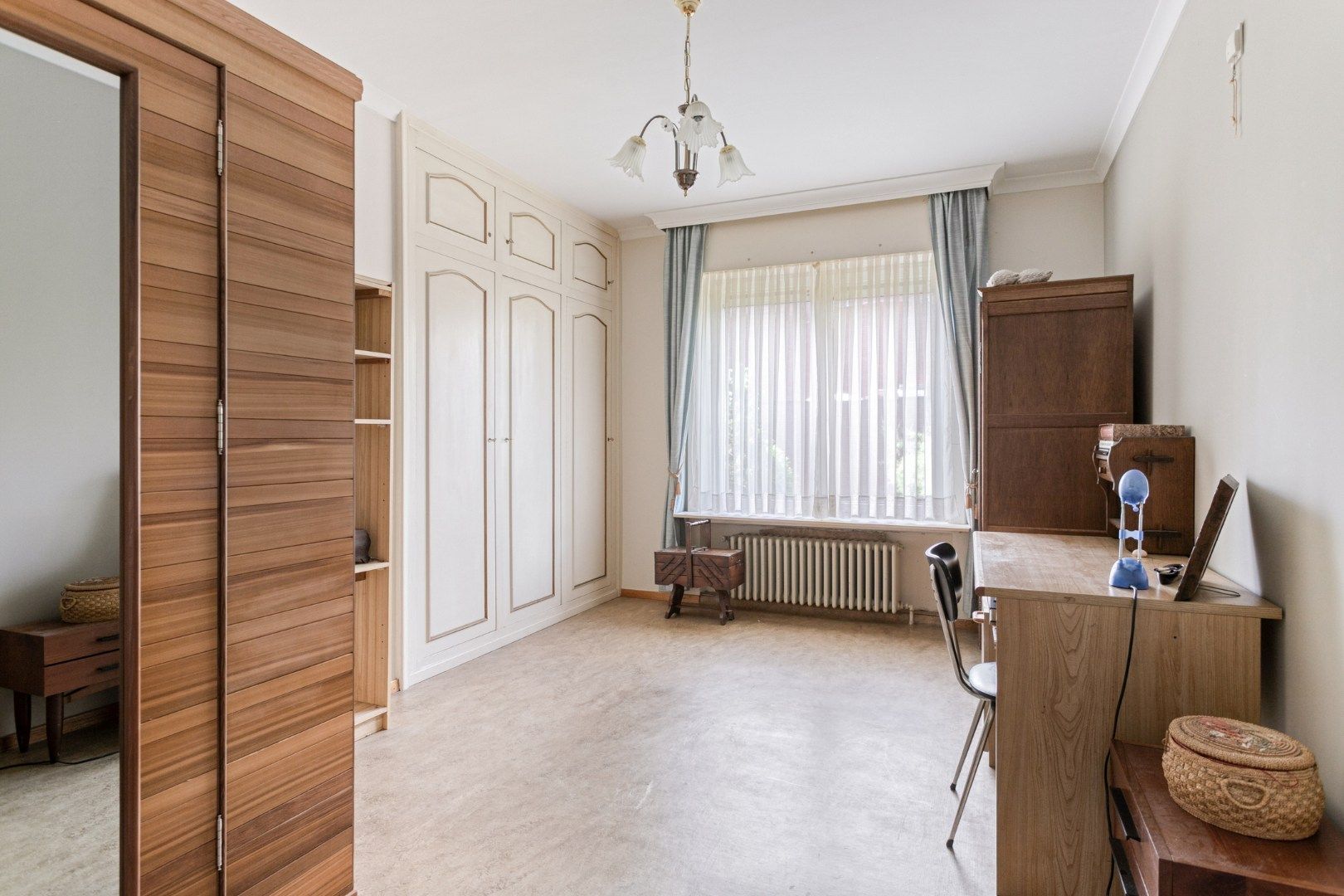 Mooi, uiterst lichtrijk appartement in het hart van Wevelgem! foto 13