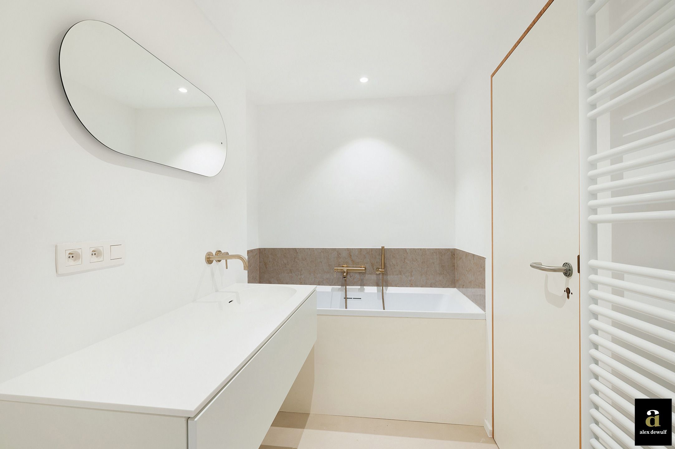 Appartement met 5 slaapkamers en 10m gevel te Rubensplein. foto 18
