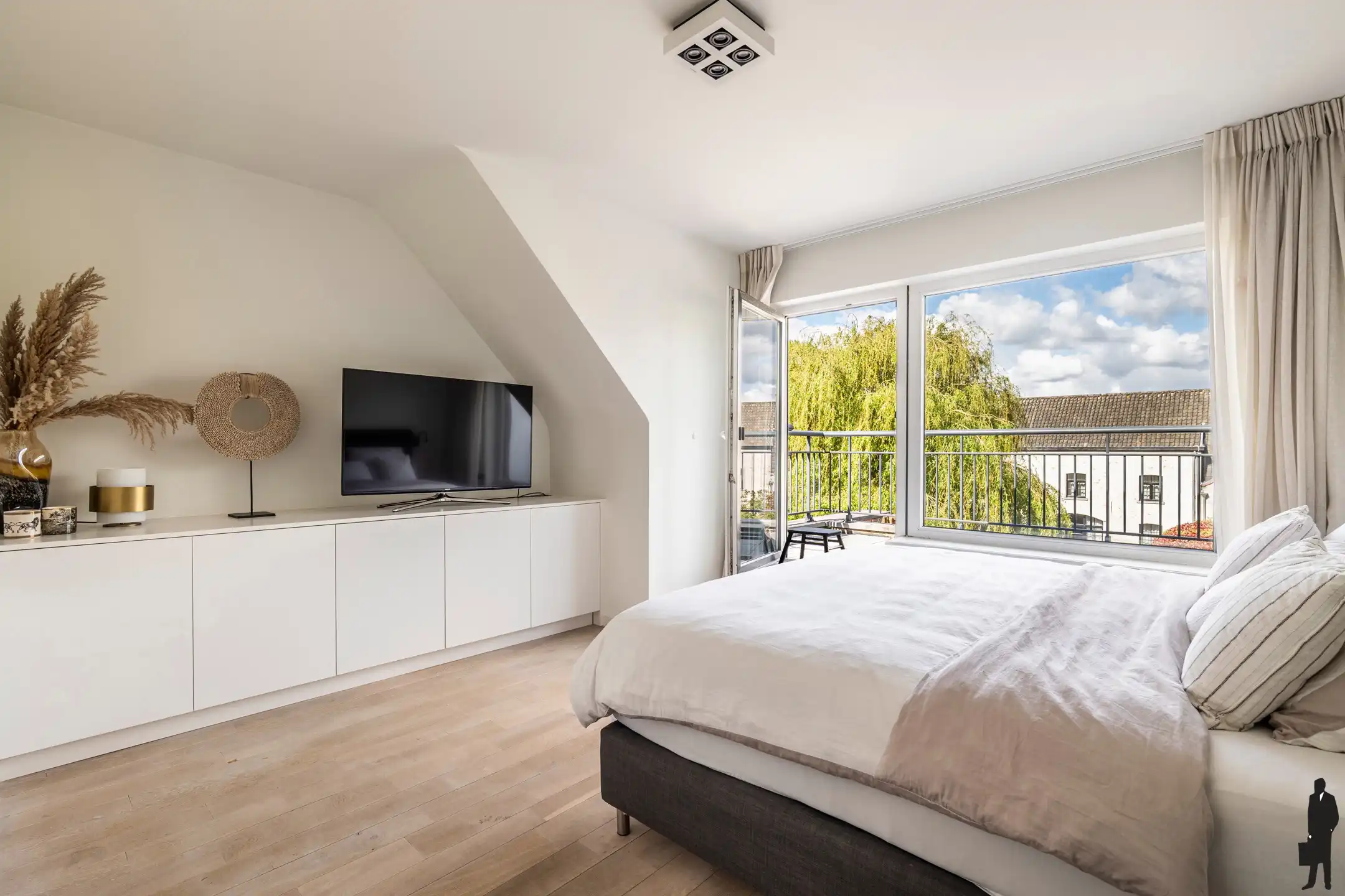 Gerenoveerde duplex (ca. 130 m²) met zonneterrassen  foto 11