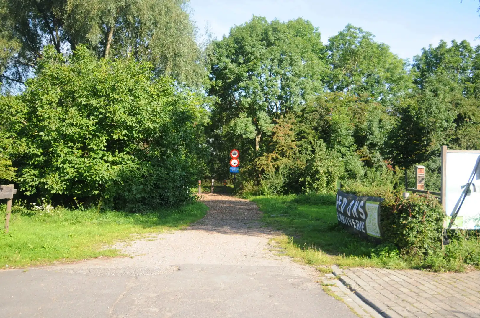 Op te frissen rijwoning met tuin, garage en 2 slaapkamers te Marke foto 15