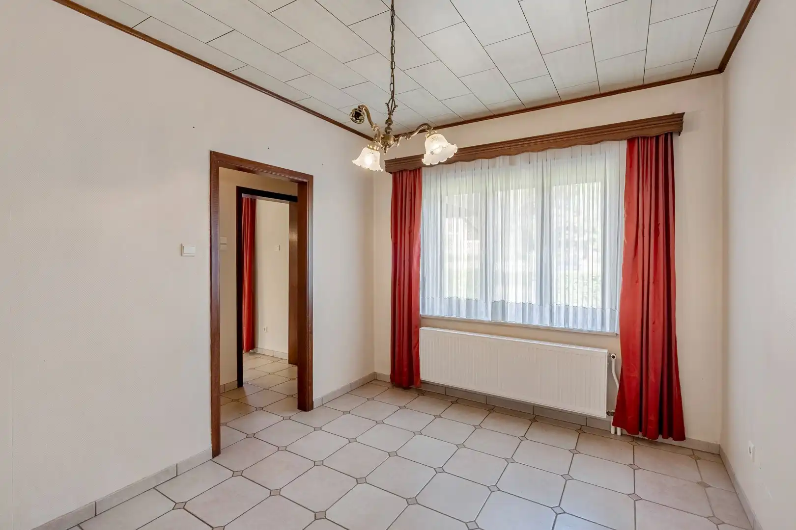 🏡&nbsp;Knusse woning met 4 slaapkamers en veel potentieel te Houthalen foto 4