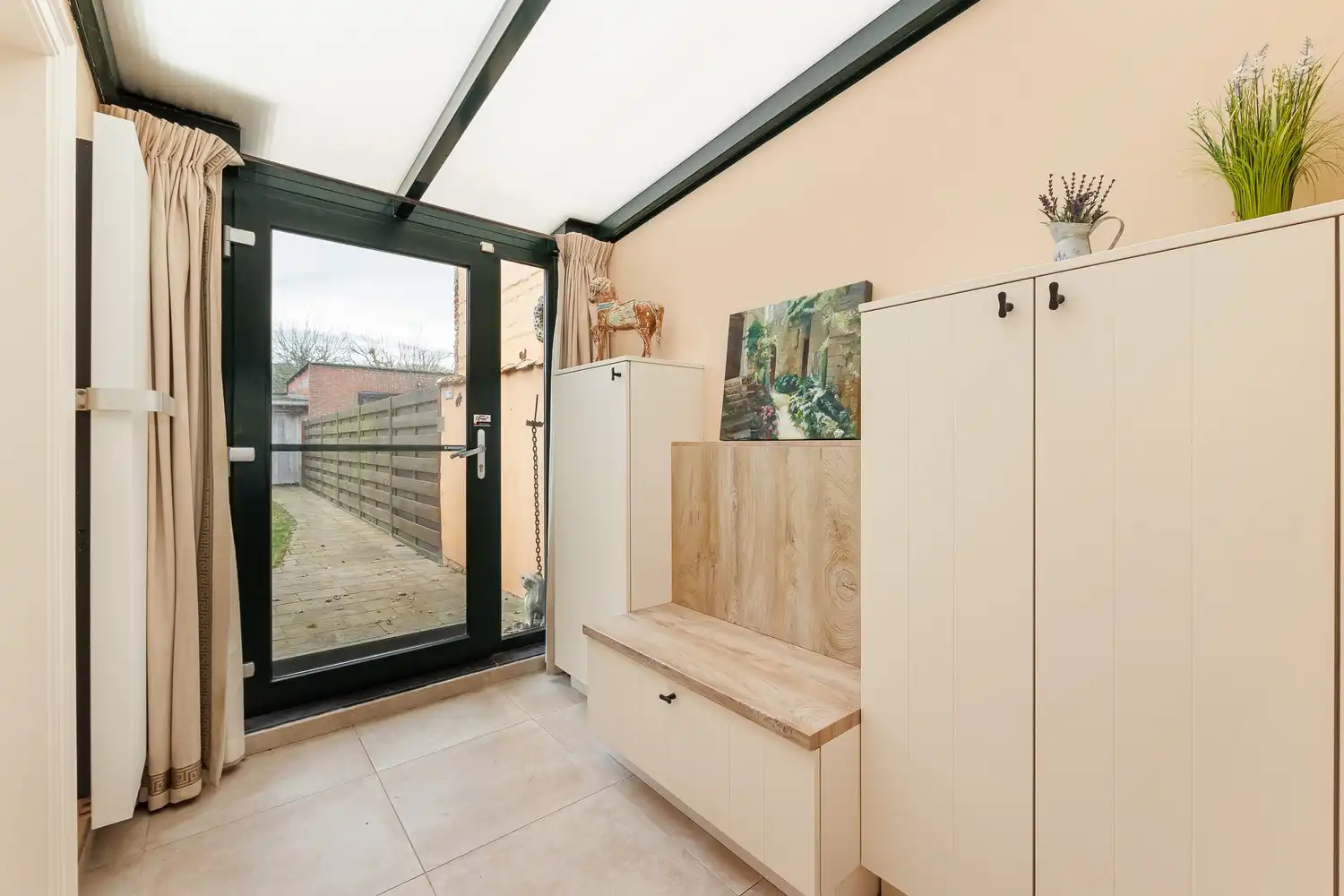 Een instapklare woning in centrum Schoten foto 6