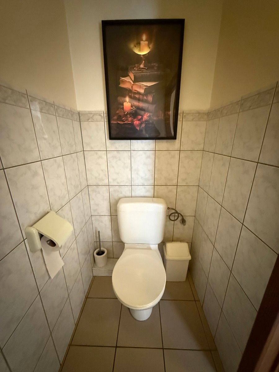 Instapklaar appartement met terras op toplocatie in Genk foto 11