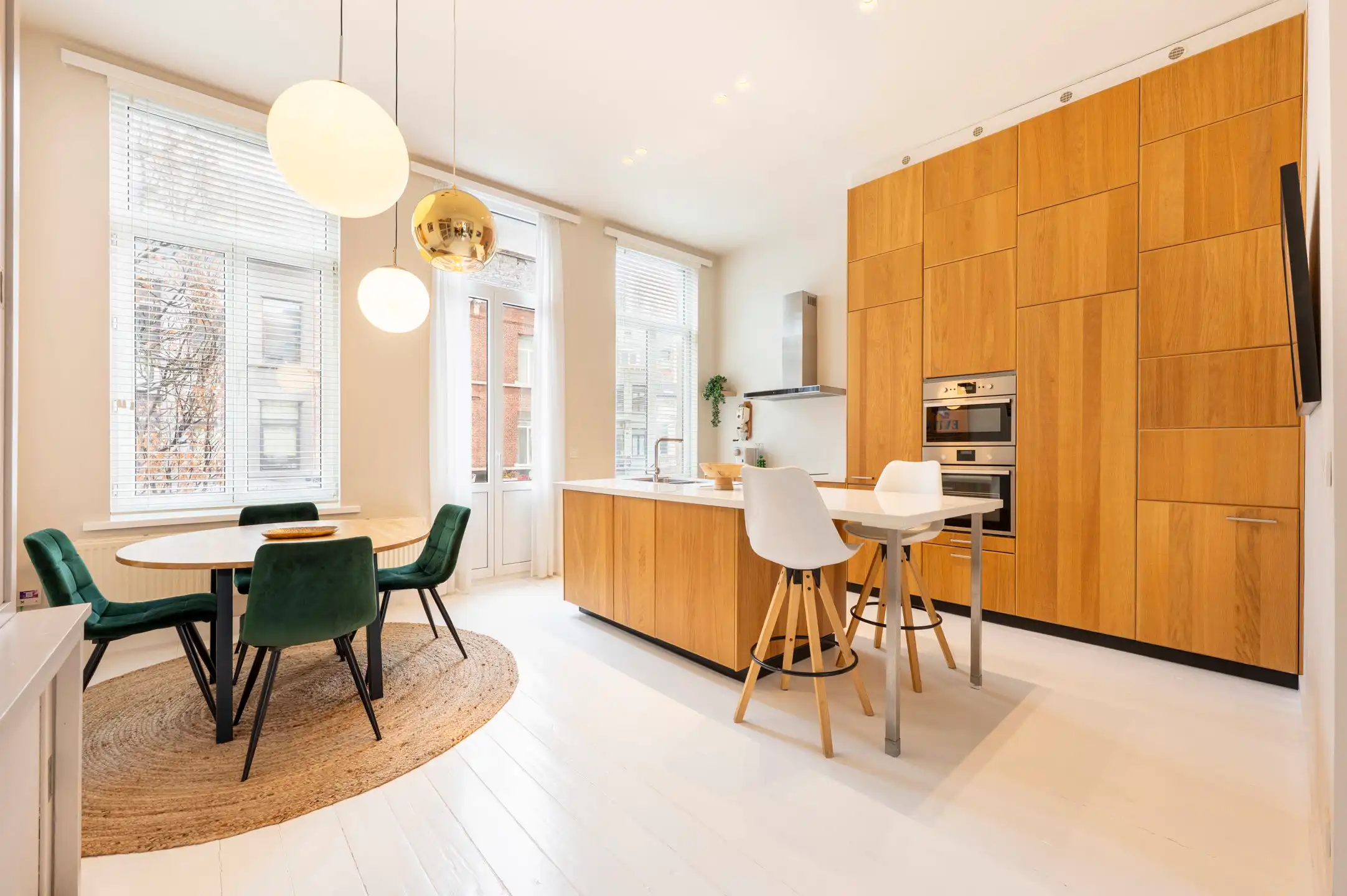 Karaktervol & lichtrijk appartement op ’t Zuid foto 3