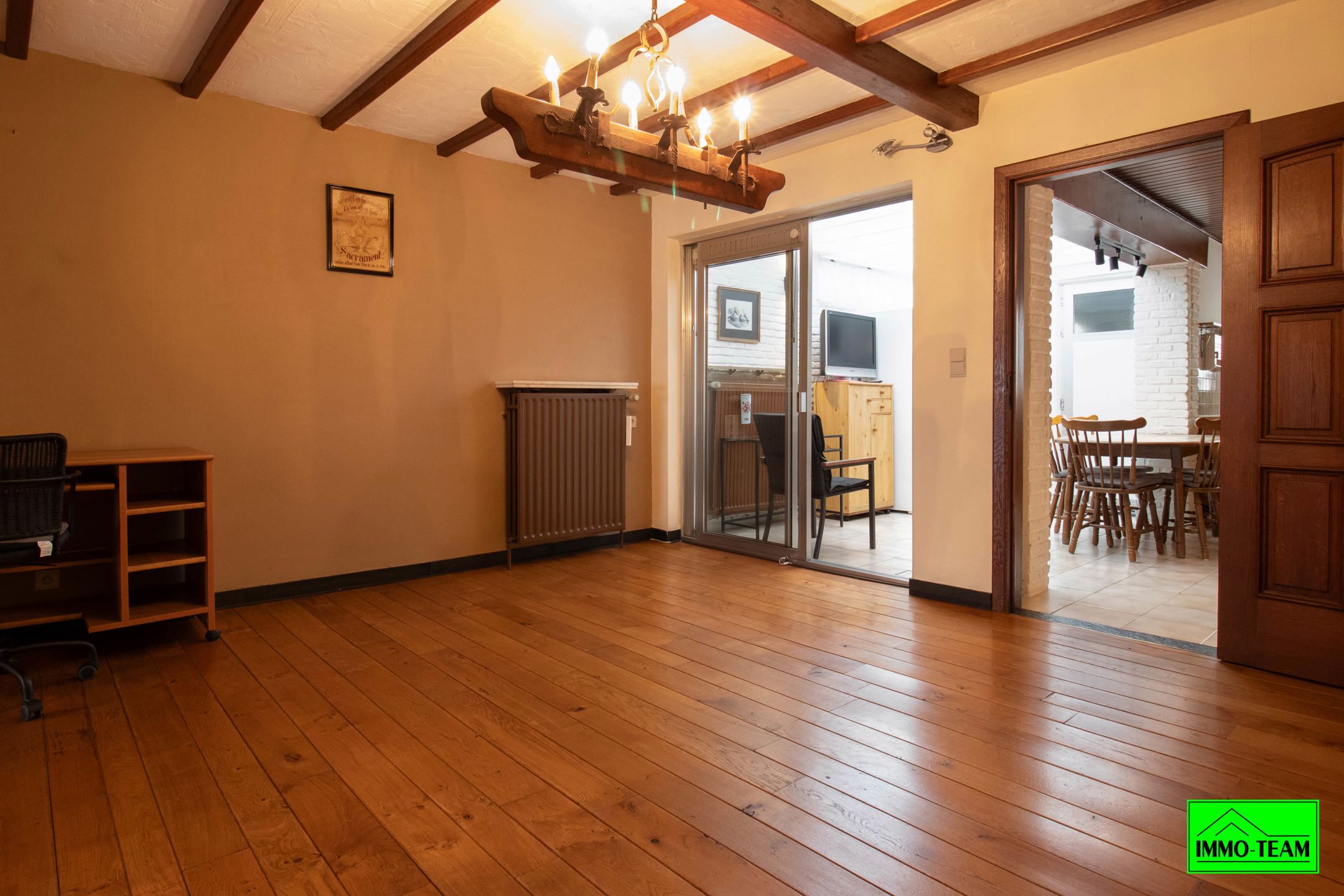 Ruime goed onderhouden gezinswoning met 4 slaapkamers foto 17