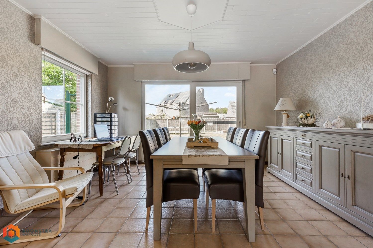 Zeer verzorgde instapklare woning met 4 slpkrs en leuke tuin (800m²) foto 8